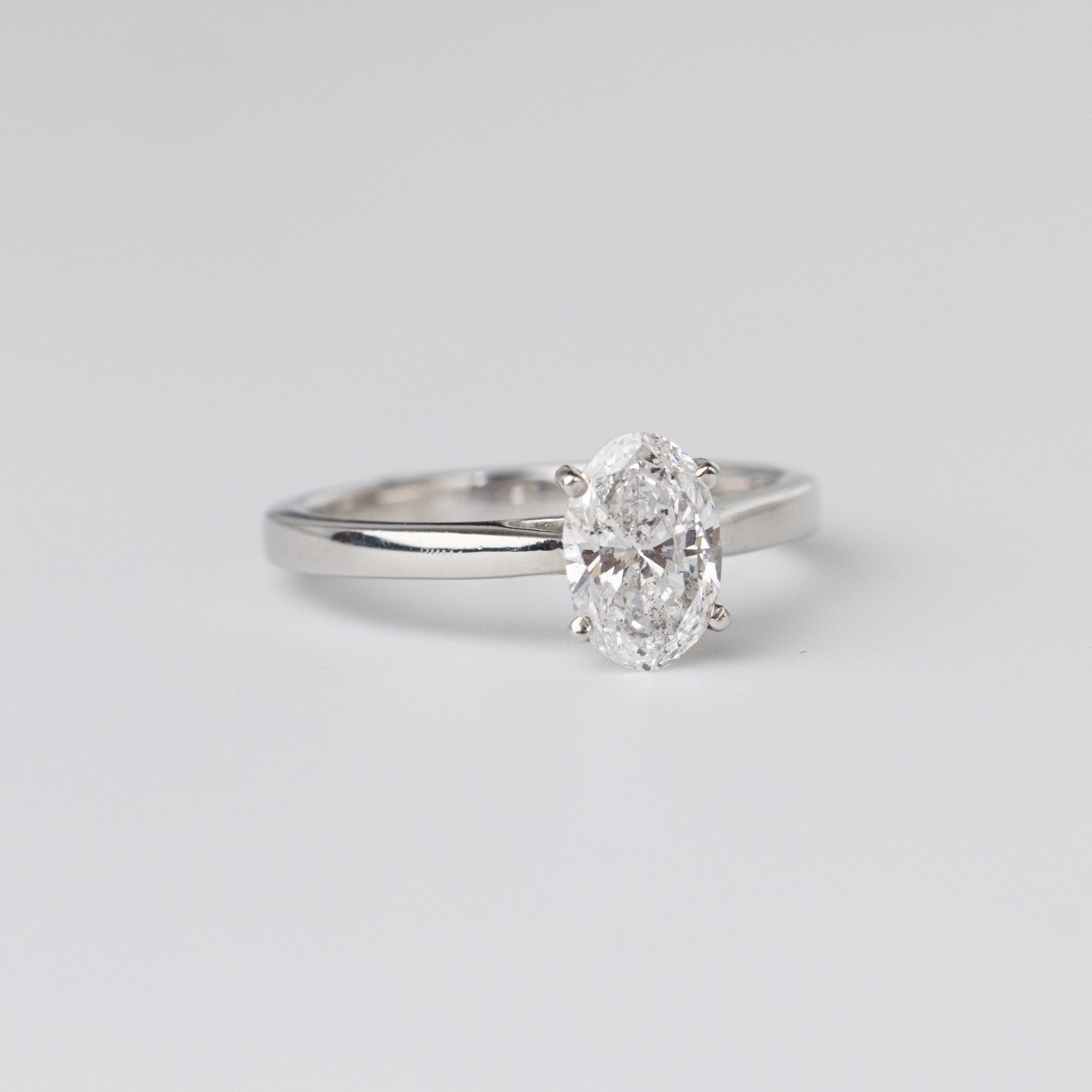 1 Carat Oval Diamond Engagement Ring