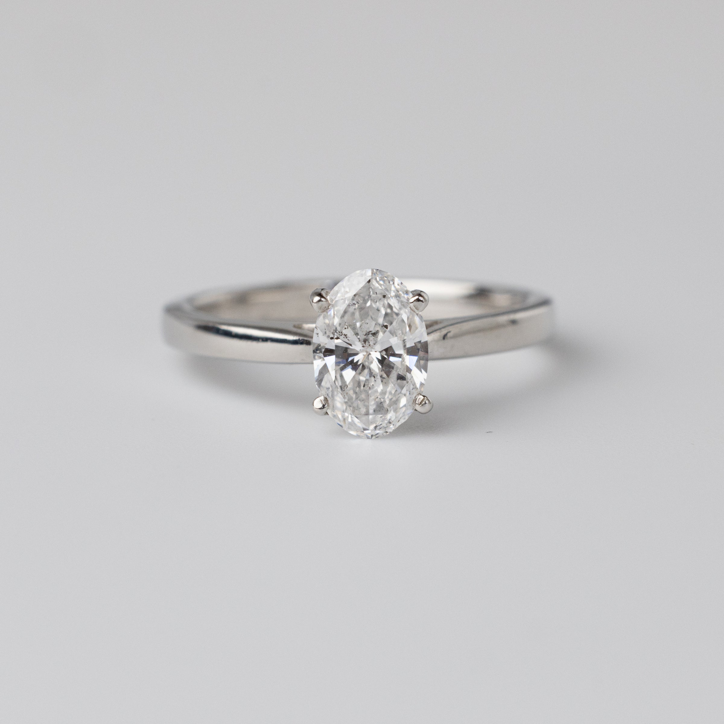 1 Carat Oval Diamond Engagement Ring