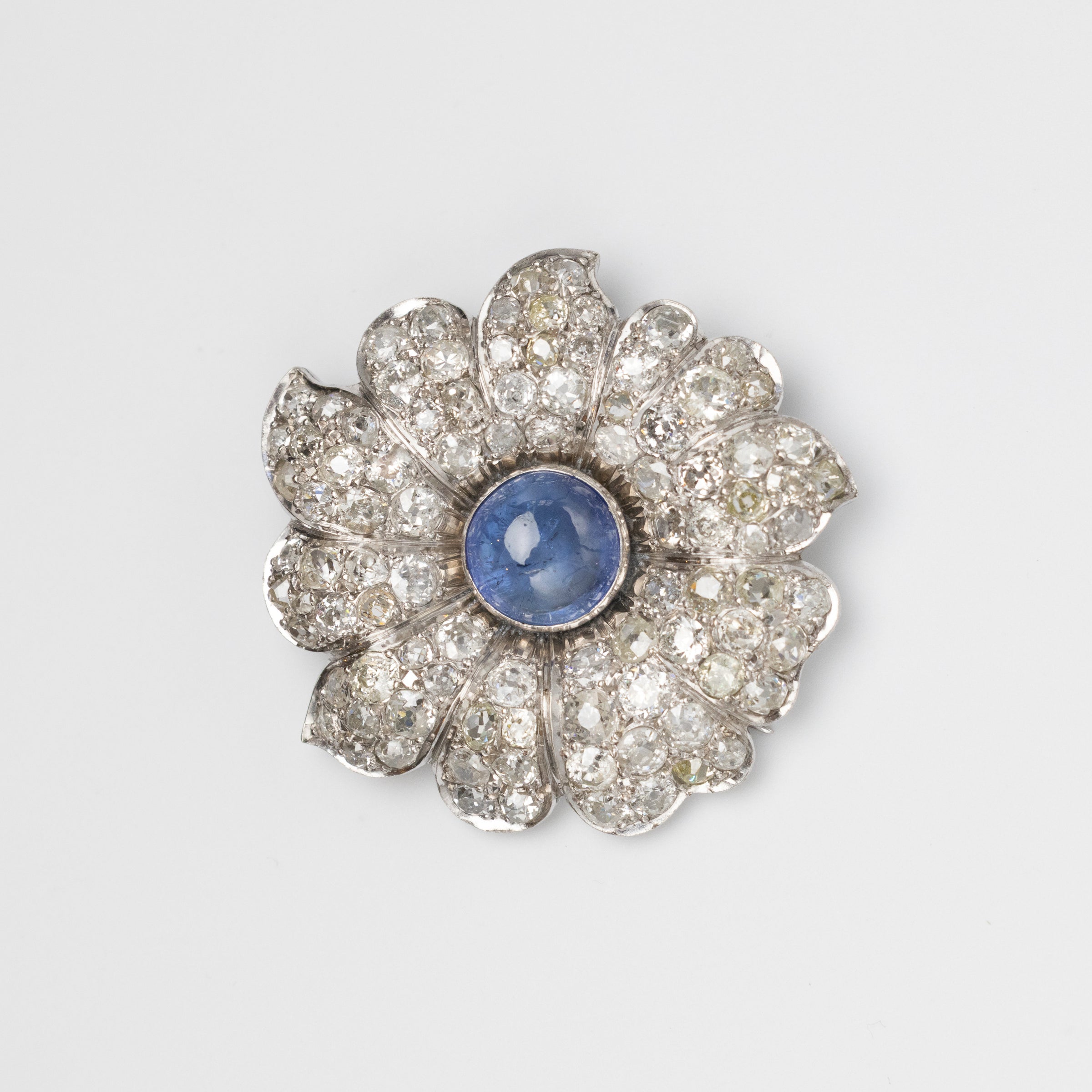 7.8 Carat Sri Lankan Sapphire And Diamond Flower Brooch