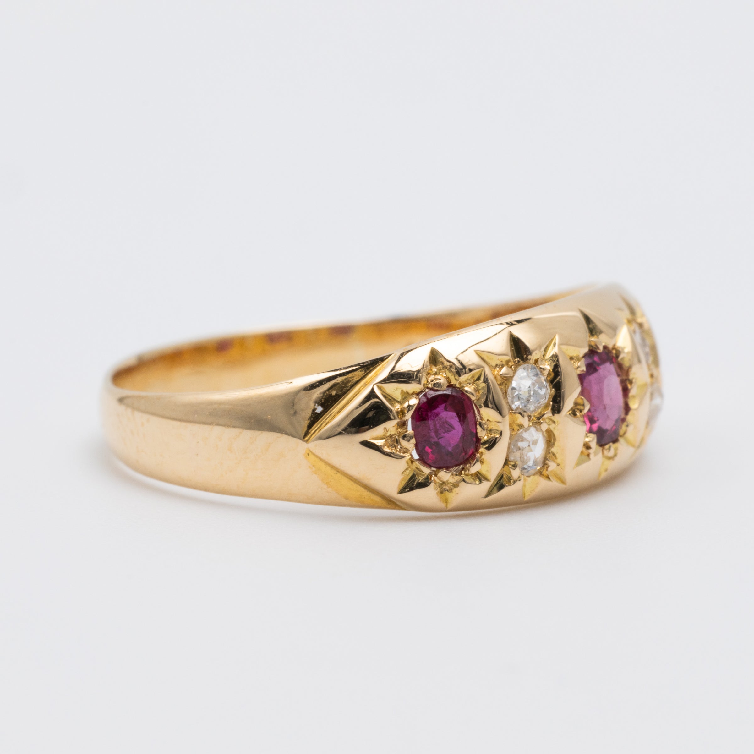 18K Yellow Gold Ruby And Rose Cut Diamond Ring