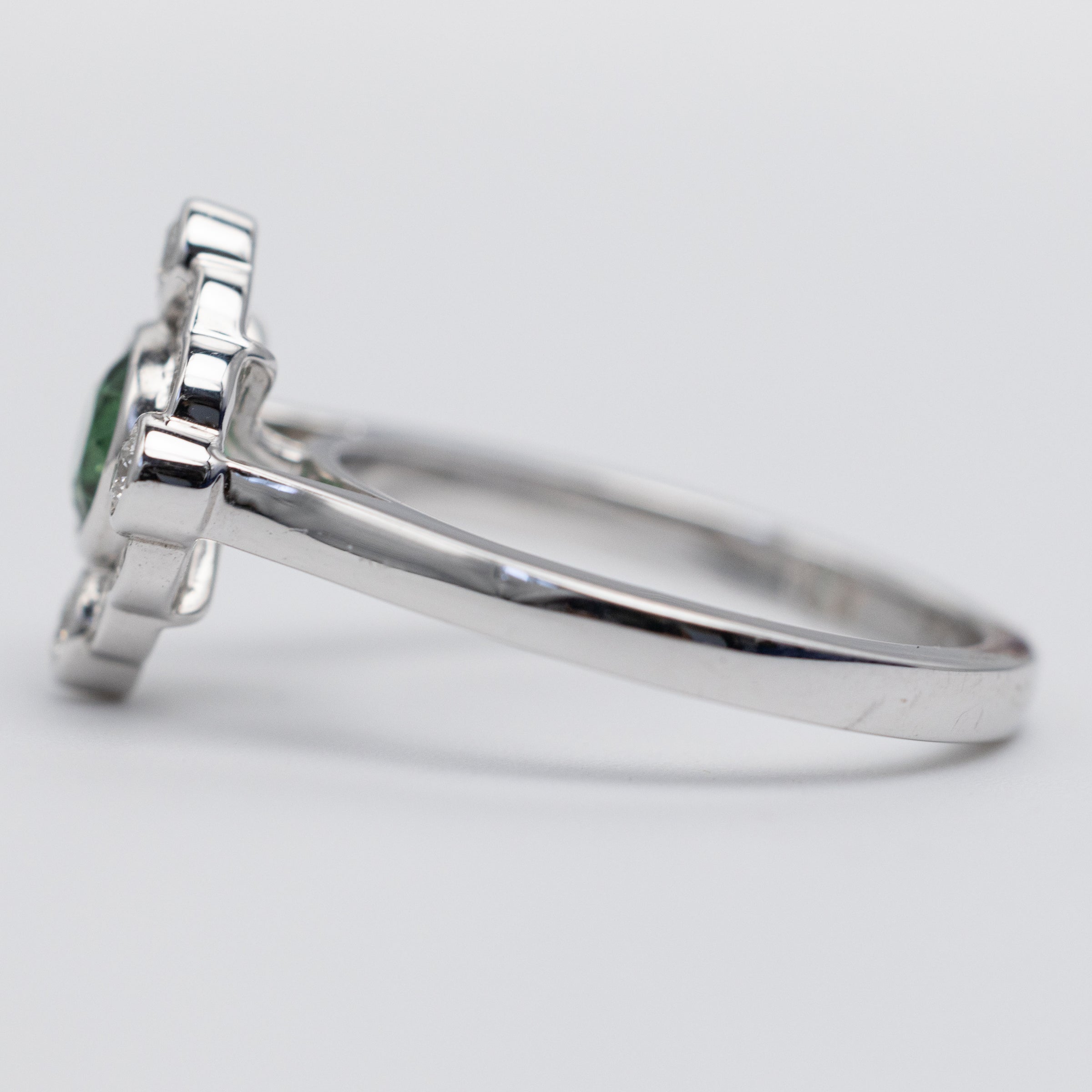 18K White Gold Mint Tourmaline And Diamond Ring