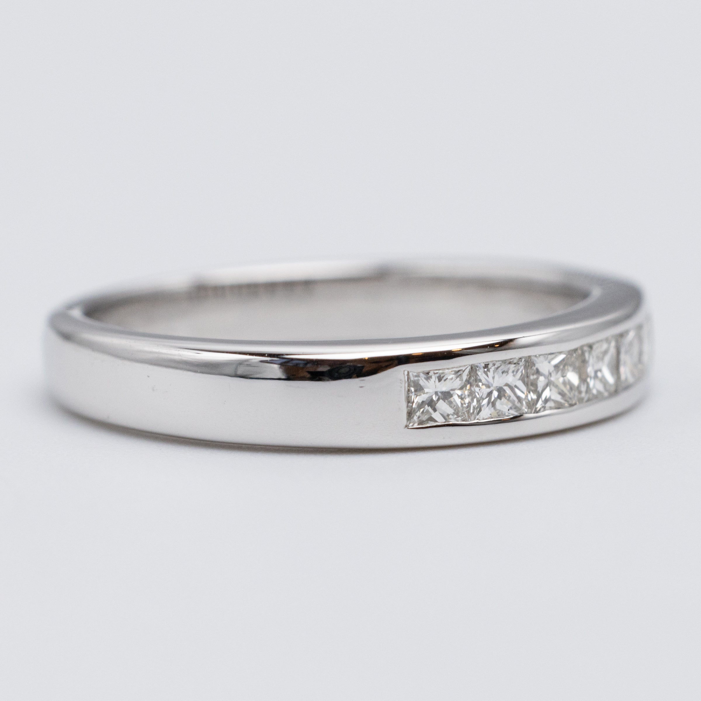 Pretty 18K White Gold Channel Set 0.50ct Diamond Eternity Ring