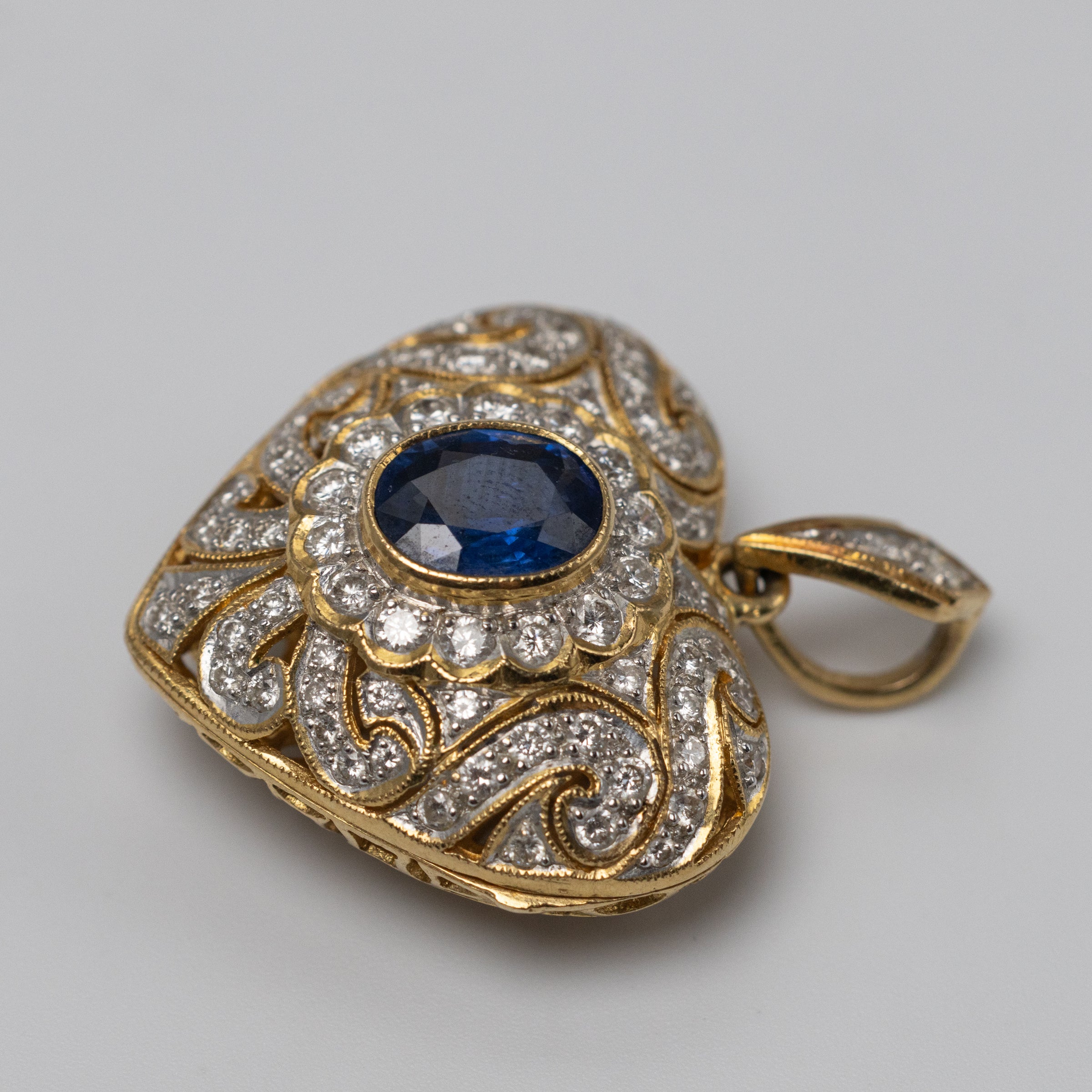 Sapphire And Diamond Locket Right Side