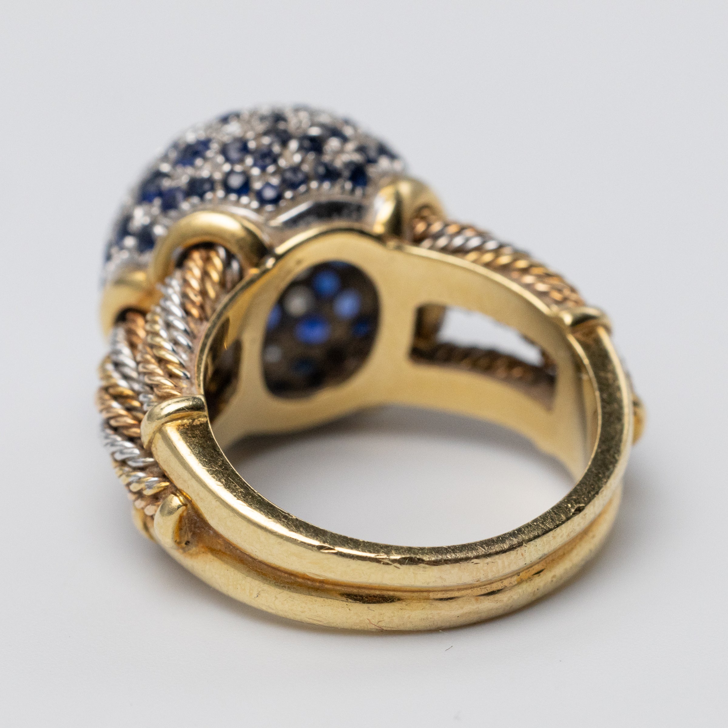 gold sapphire ring back left