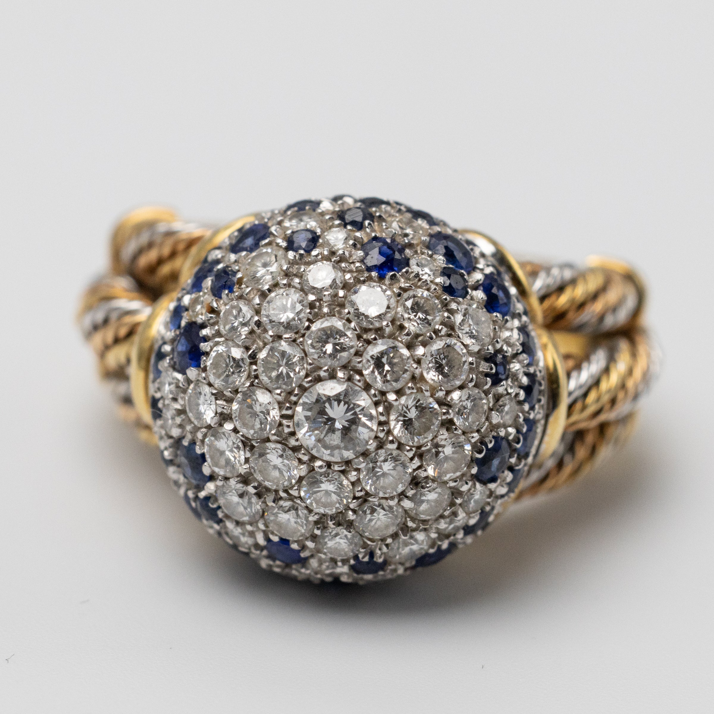 gold sapphire ring front