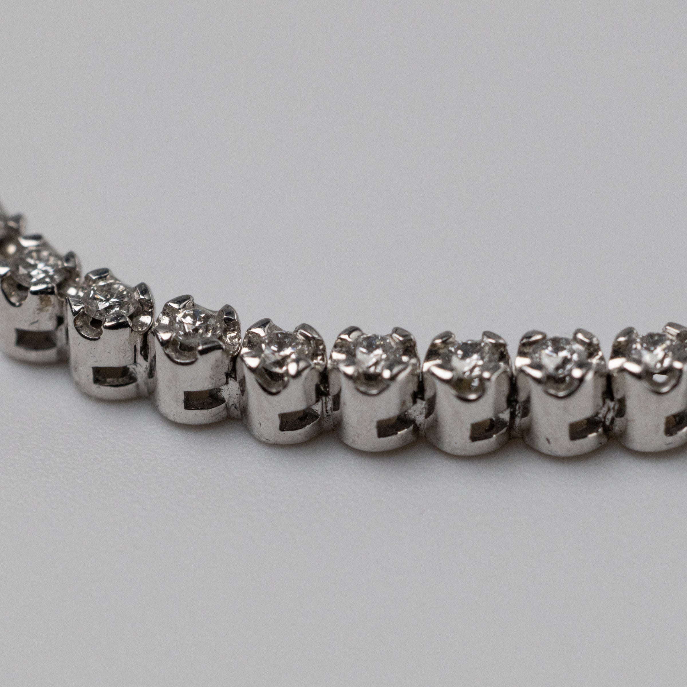 18K White Gold 0.35ct Diamond Tennis Bracelet