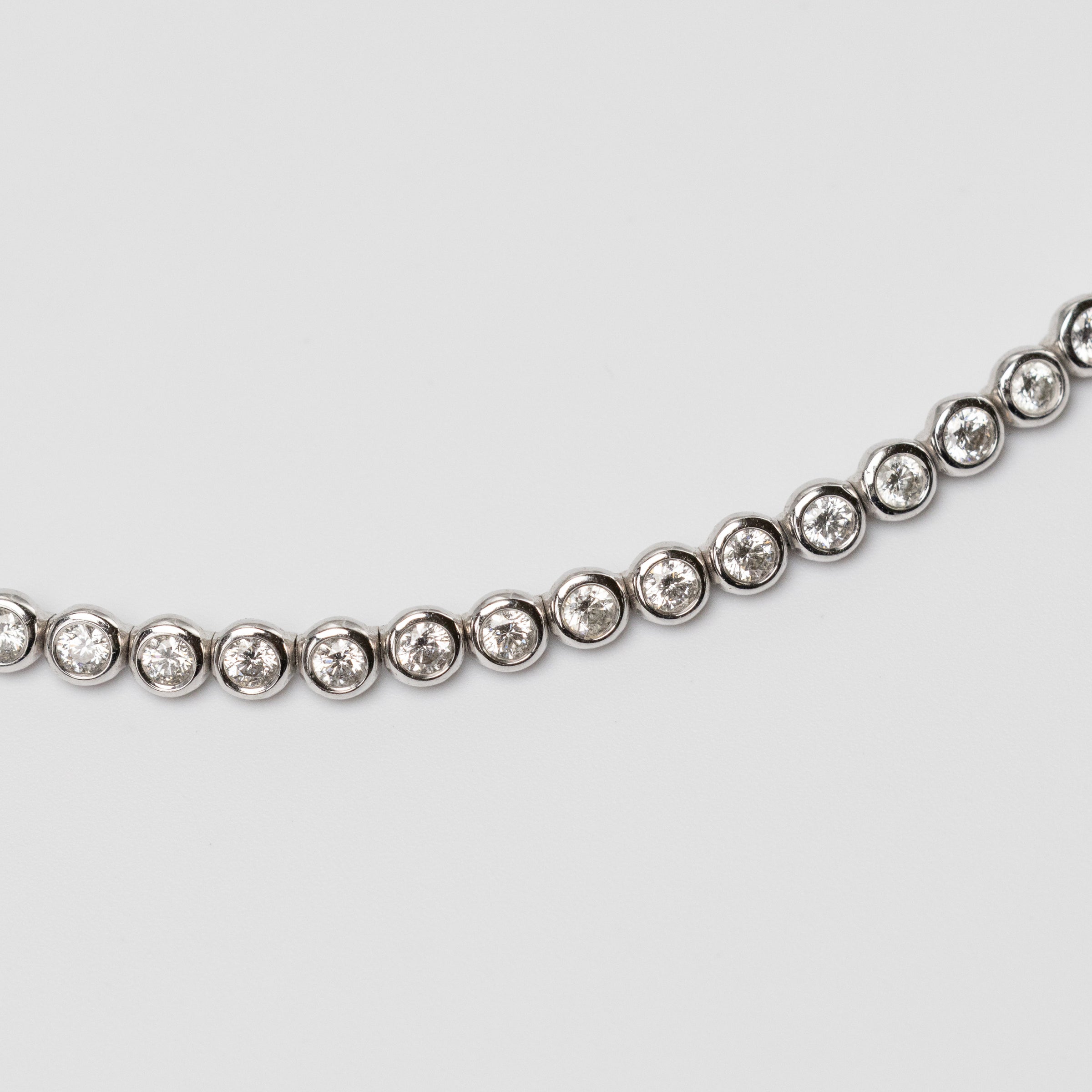 18K Bezel Set 3.04ct Diamond Tennis Bracelet