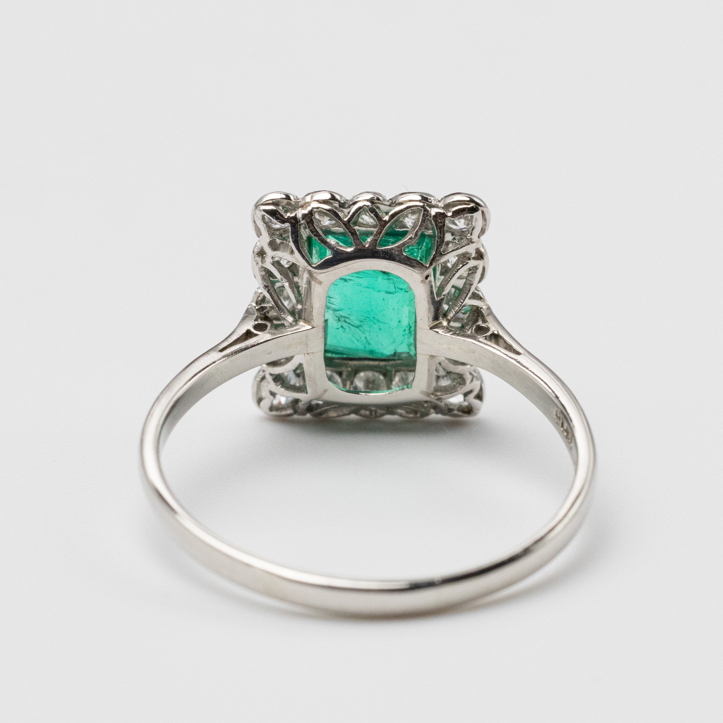 emerald and diamond ring back