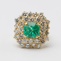 emerald and diamond ring front
