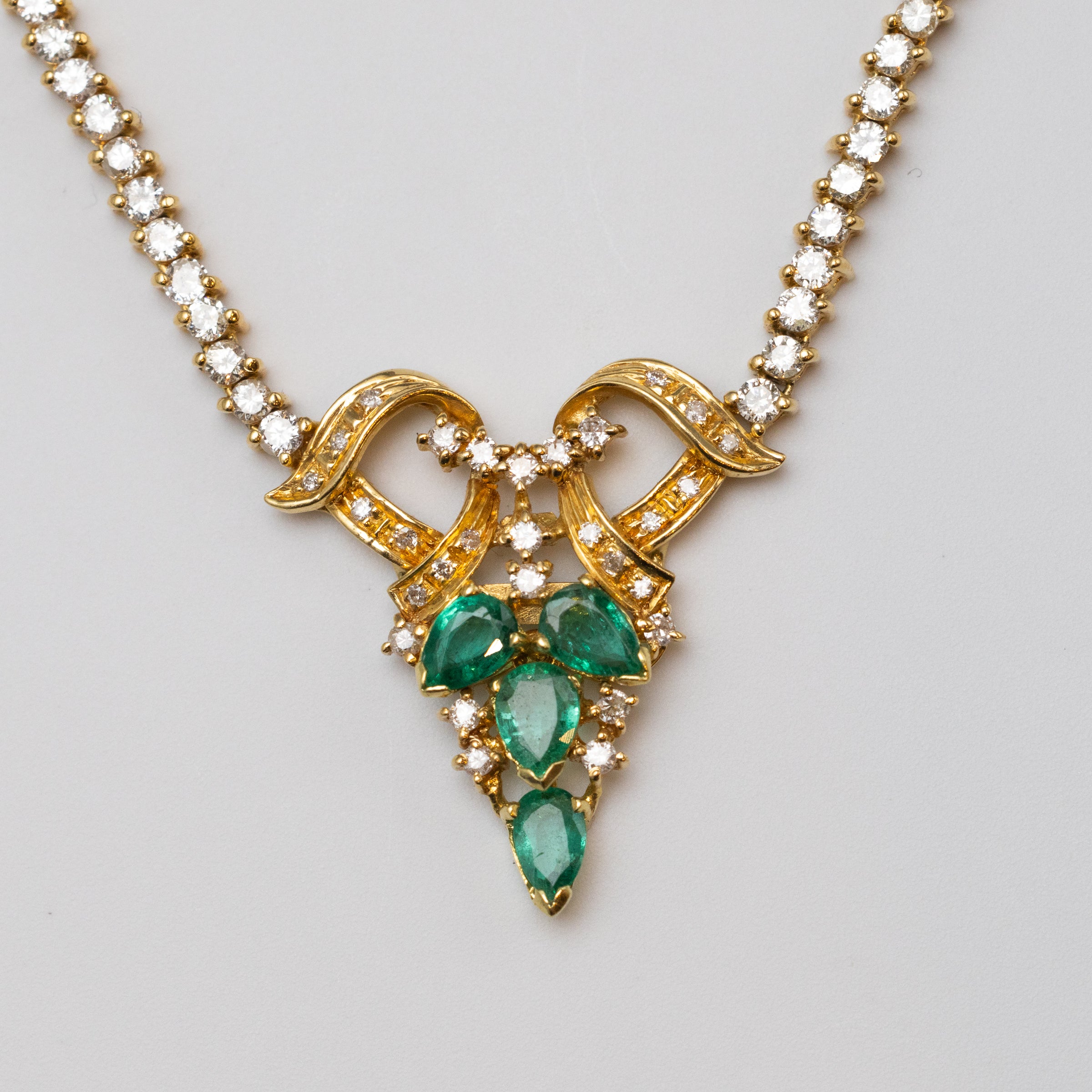 18K Emerald And Diamond Necklace