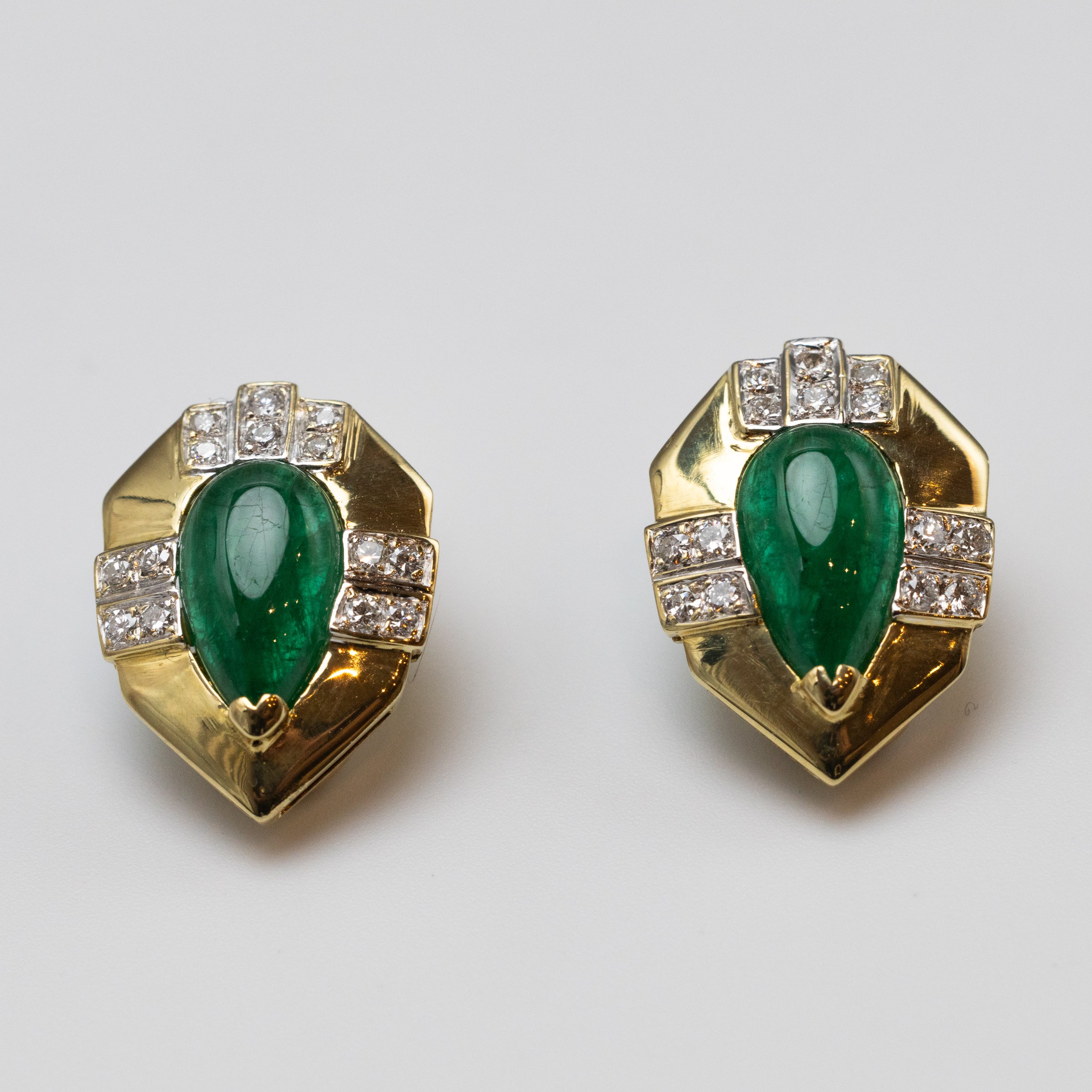 18K Emerald And Diamond Earrings