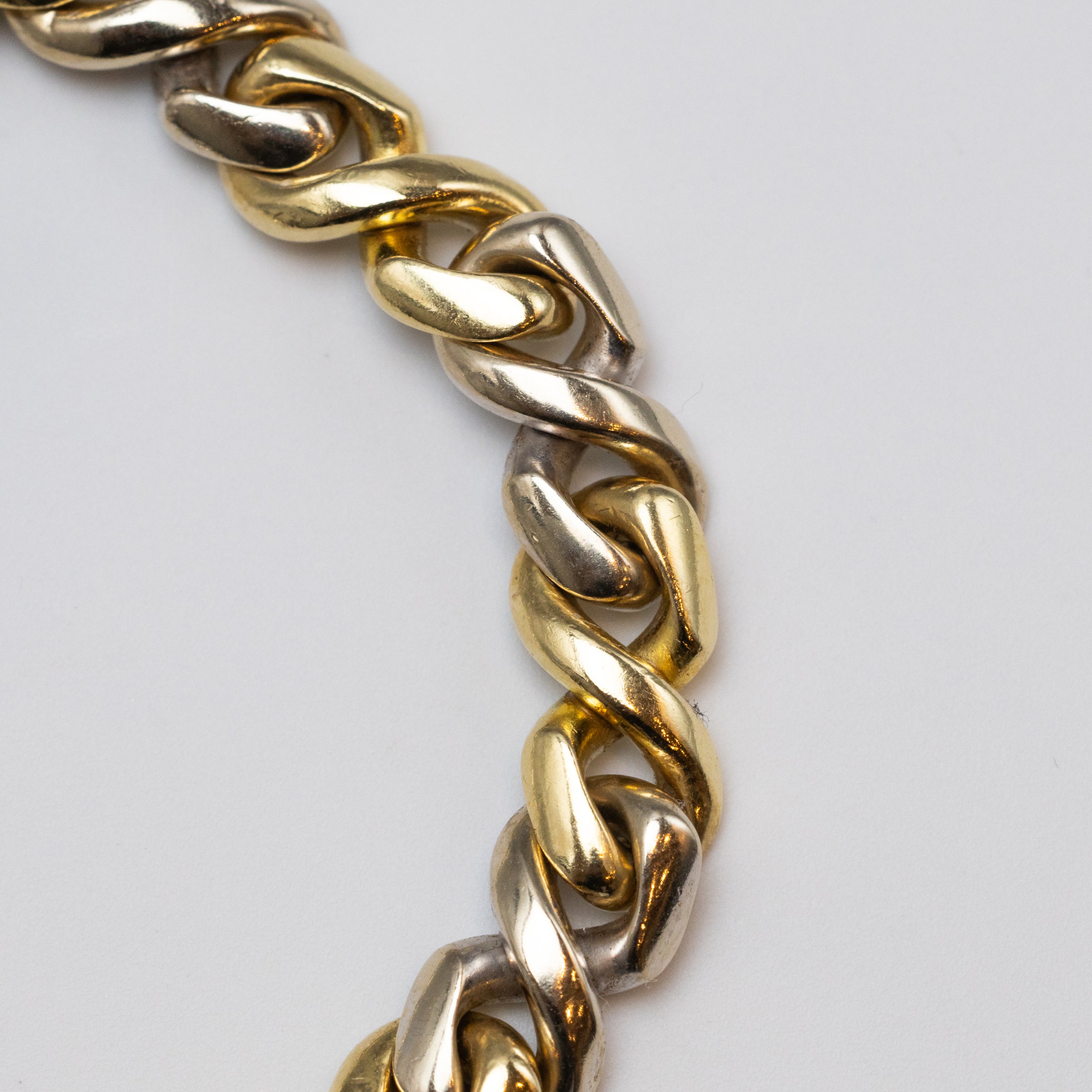 18K Fancy Link Yellow And White Gold Bracelet link close up 2
