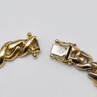 18K Fancy Link Yellow And White Gold Bracelet clasp close up
