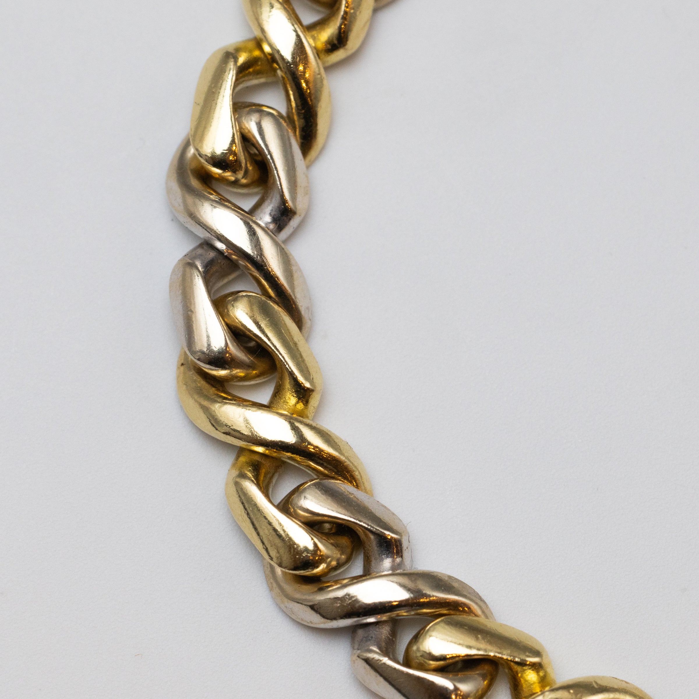 18K Fancy Link Yellow And White Gold Bracelet link close up 3