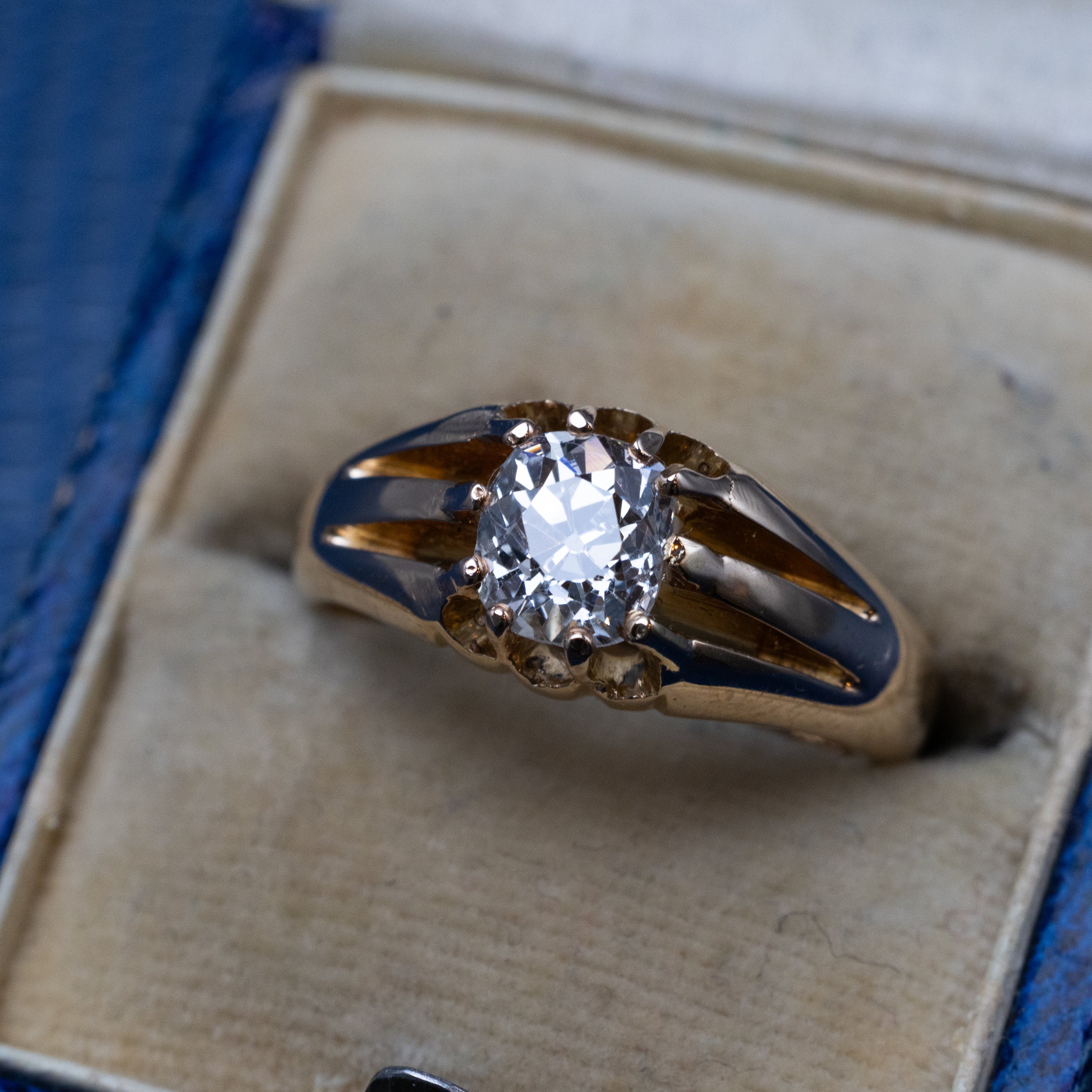 1.41 Carat Old Mine Cut Diamond 18K Gold Signet Ring