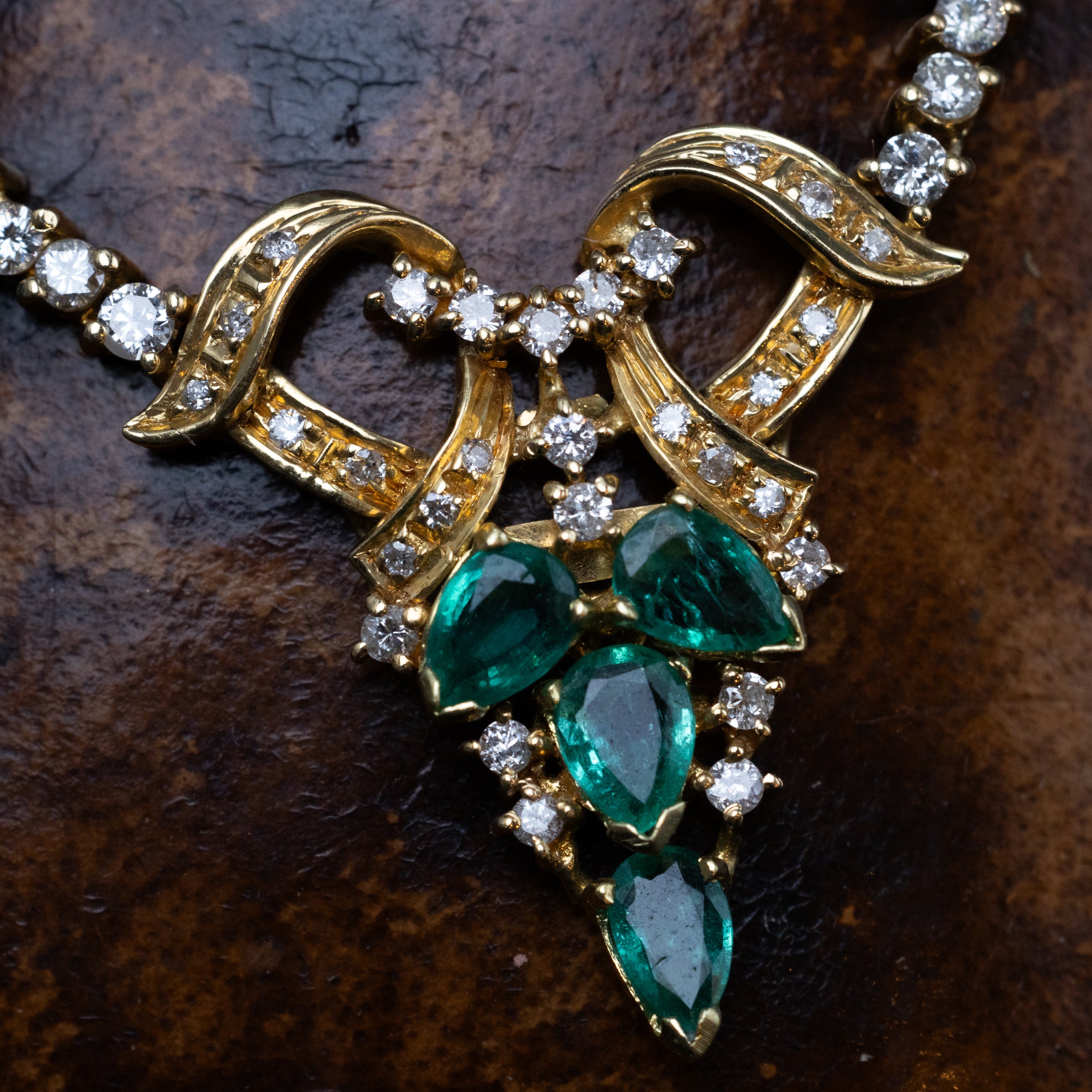 18K Emerald And Diamond Necklace