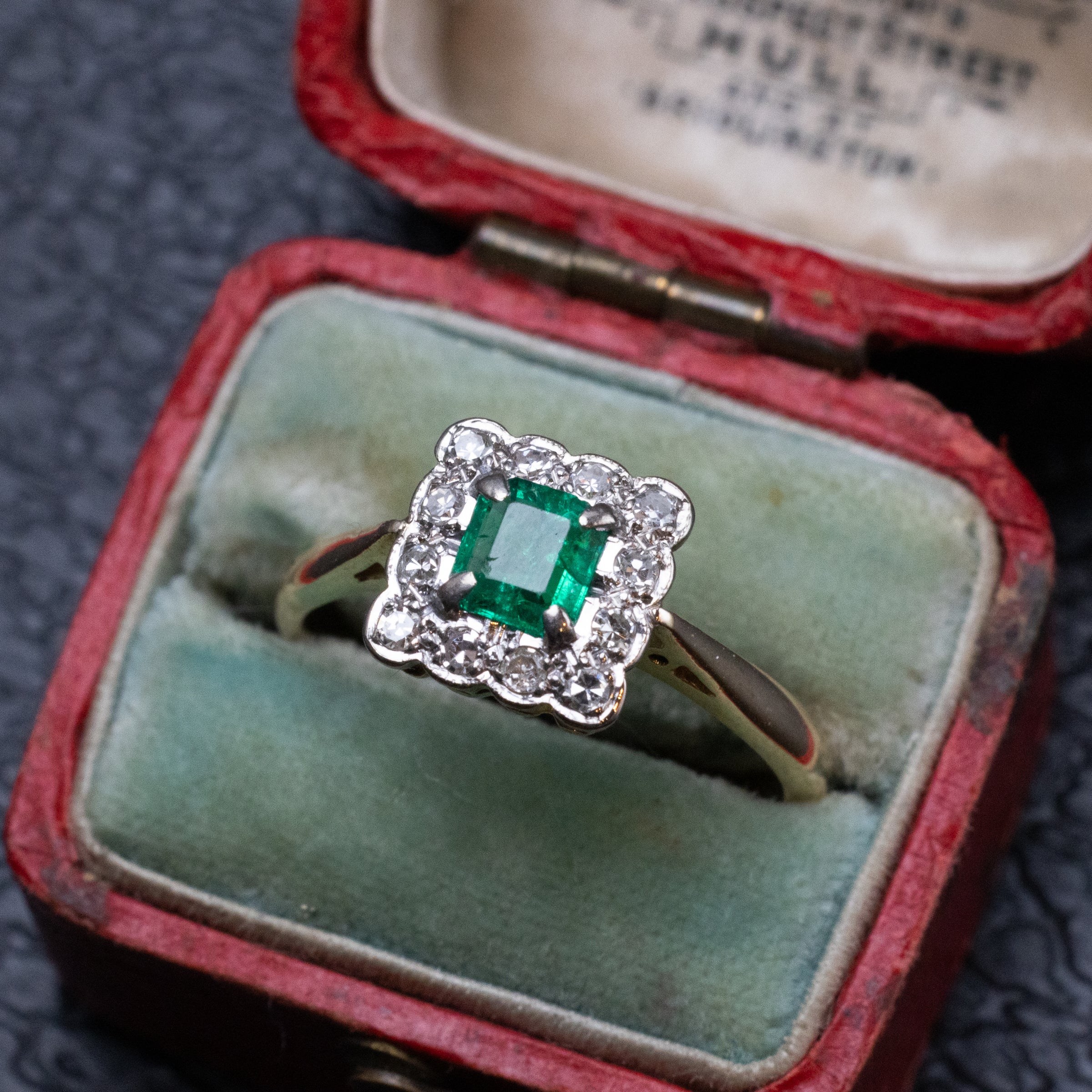 18K Yellow Gold Emerald And Diamond Ring