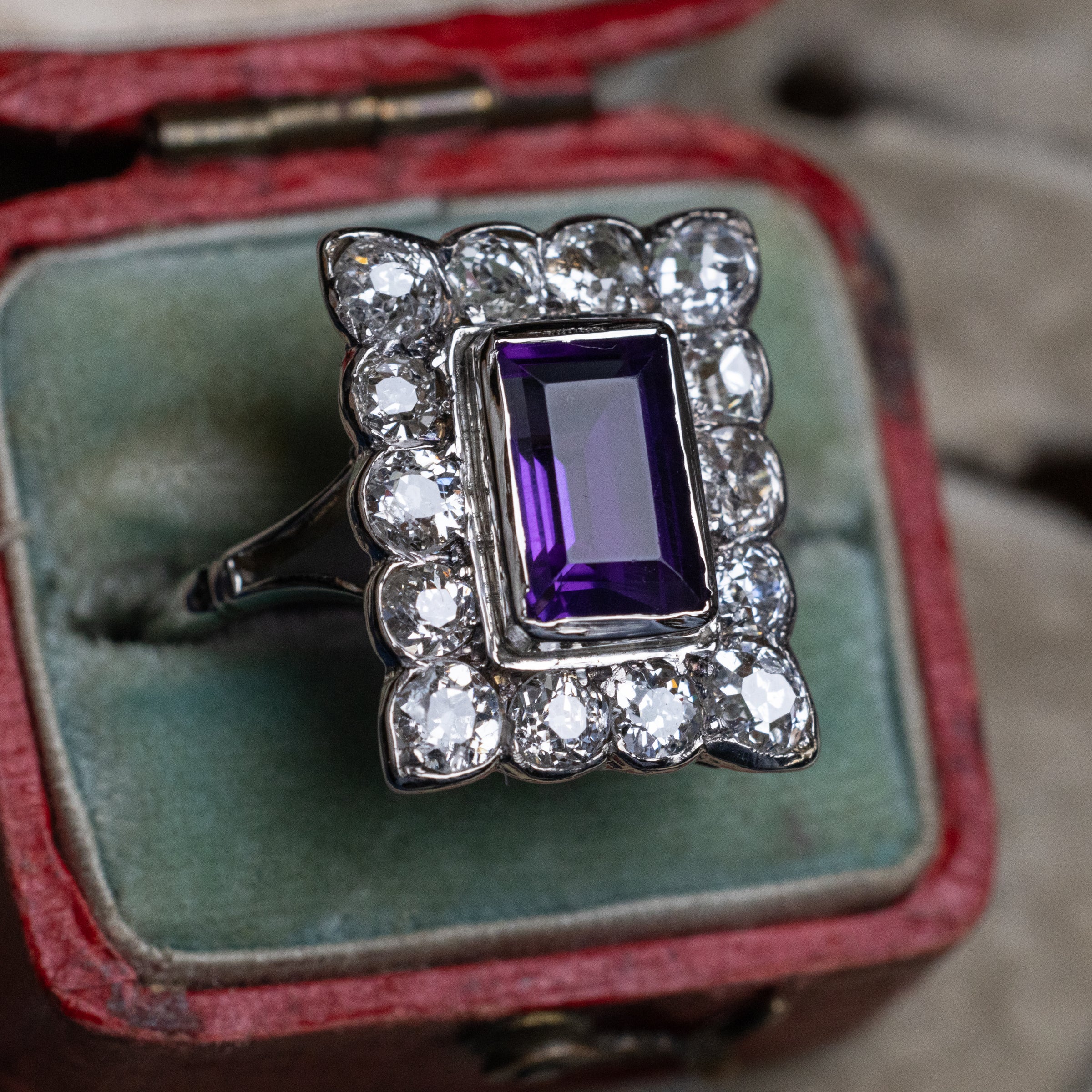 Art Deco Amethyst & Diamond Ring