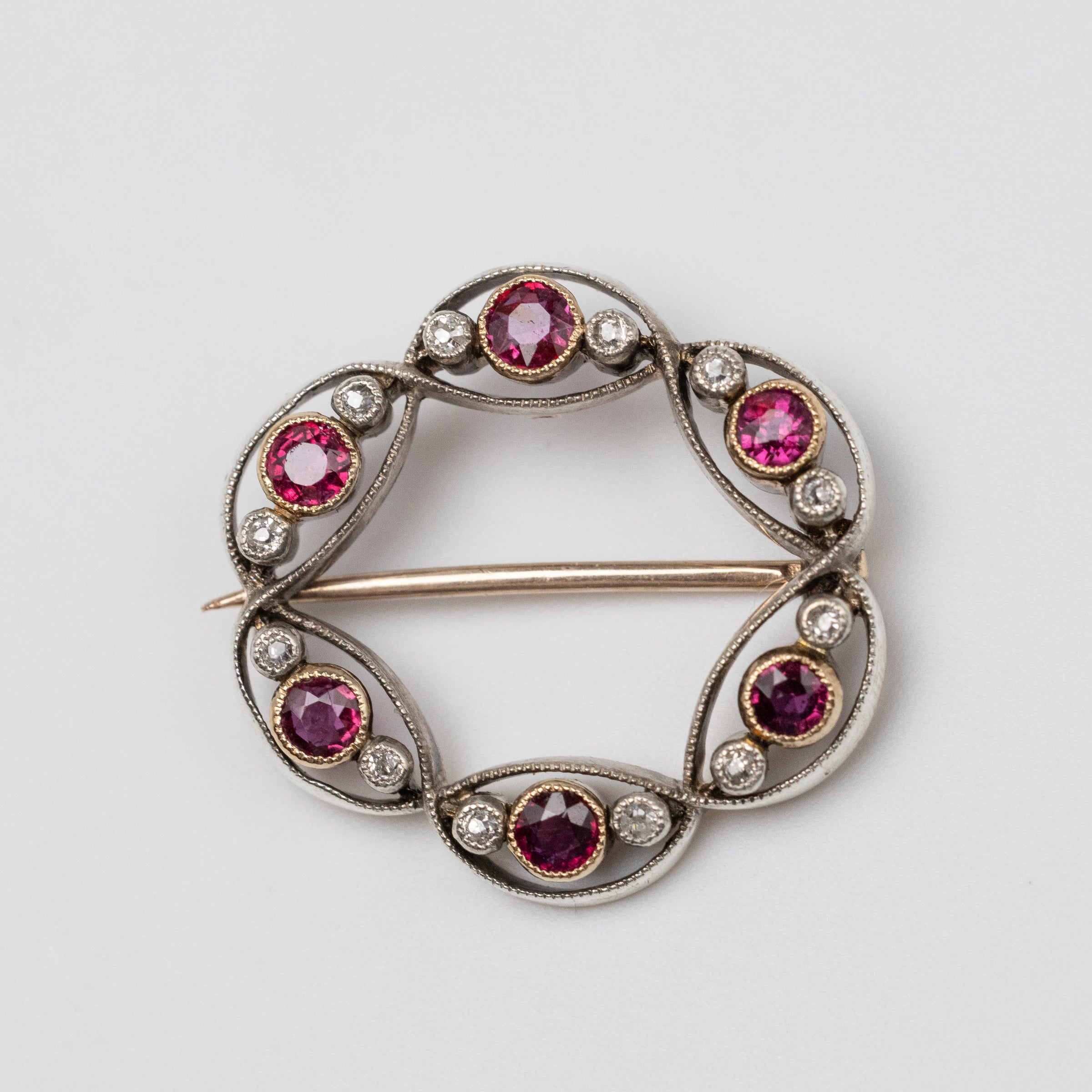 Ruby And Diamond Brooch Front zoomed out