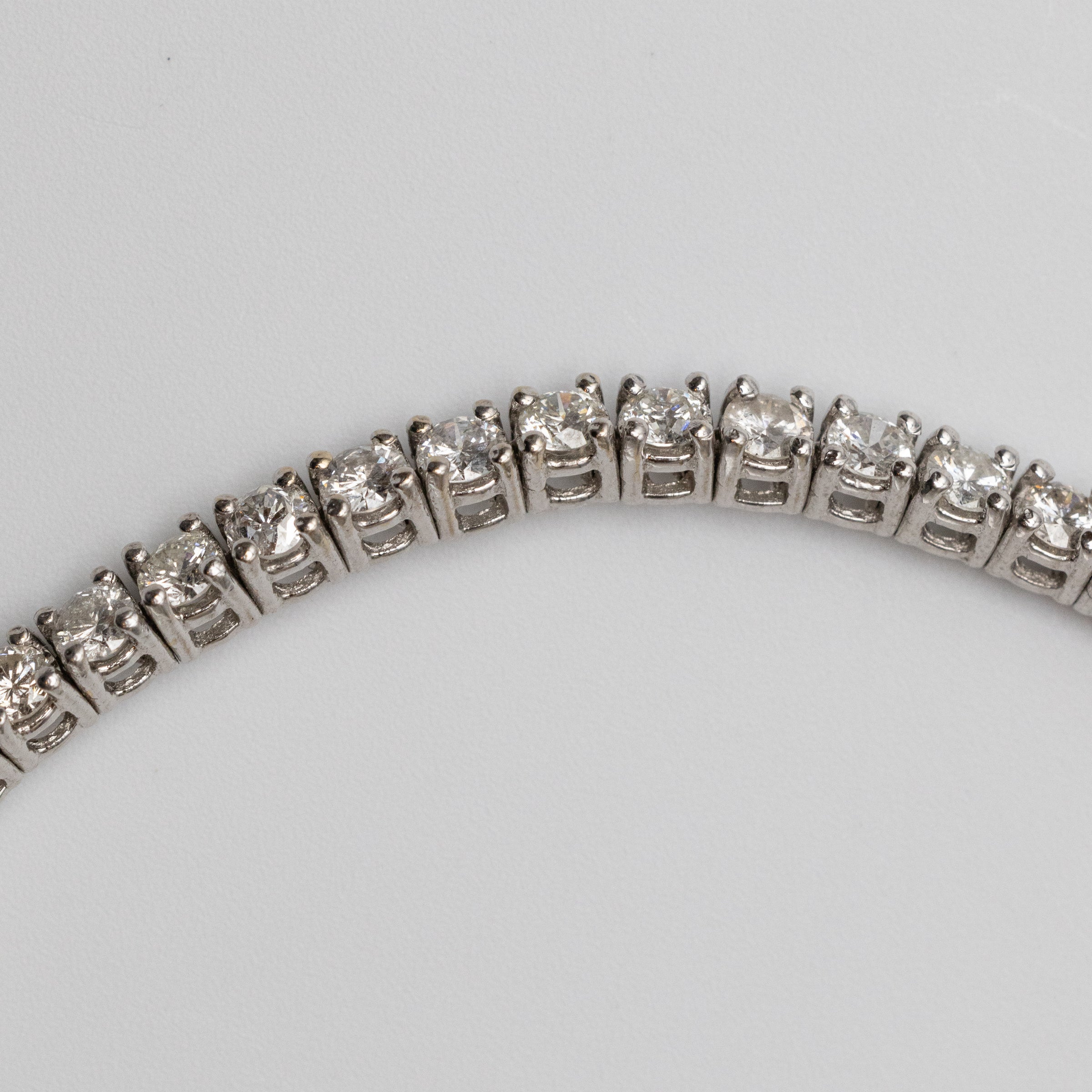 18K White Gold with 6ct Diamond Tennis Bracelet