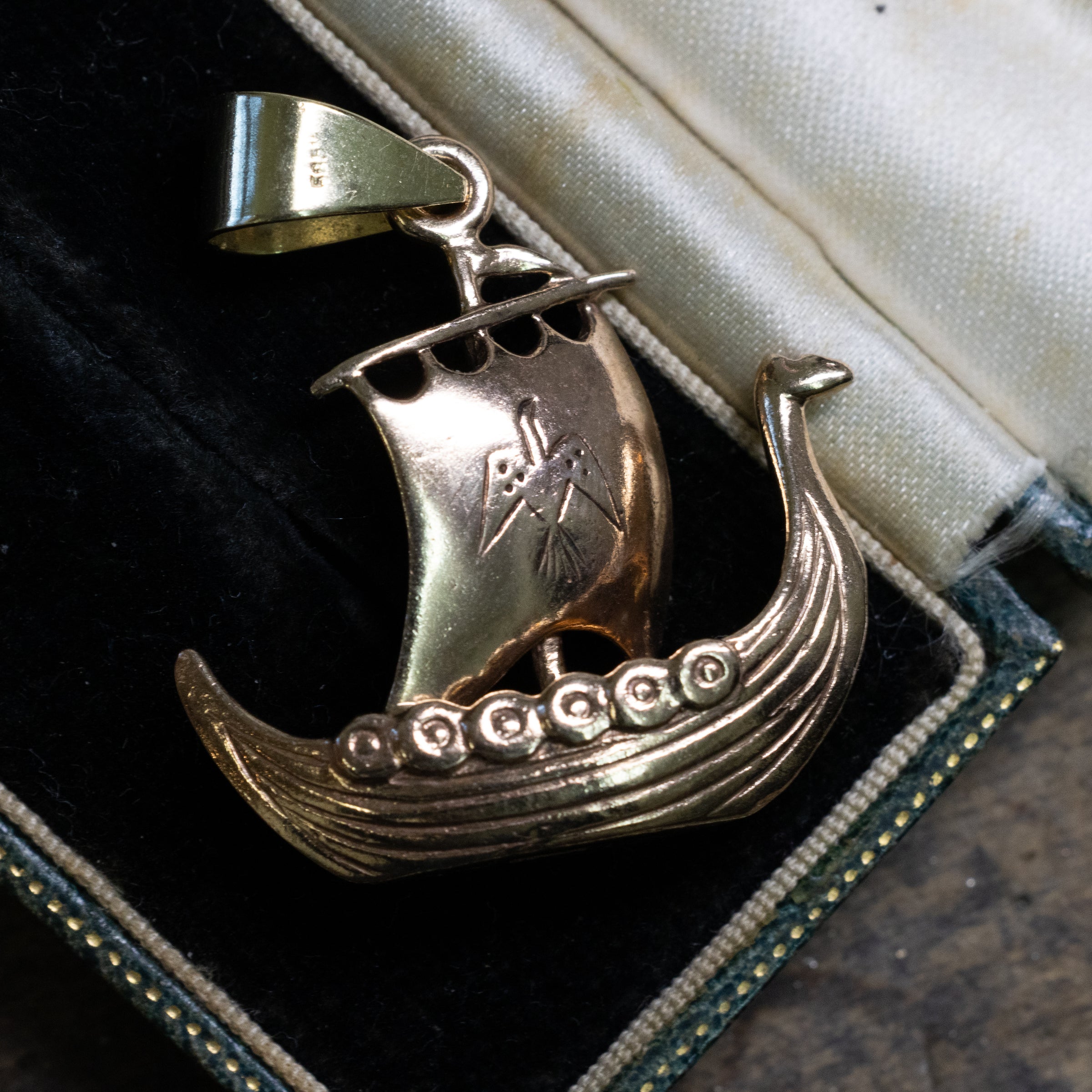 14K Gold Viking Row Boat Pendant
