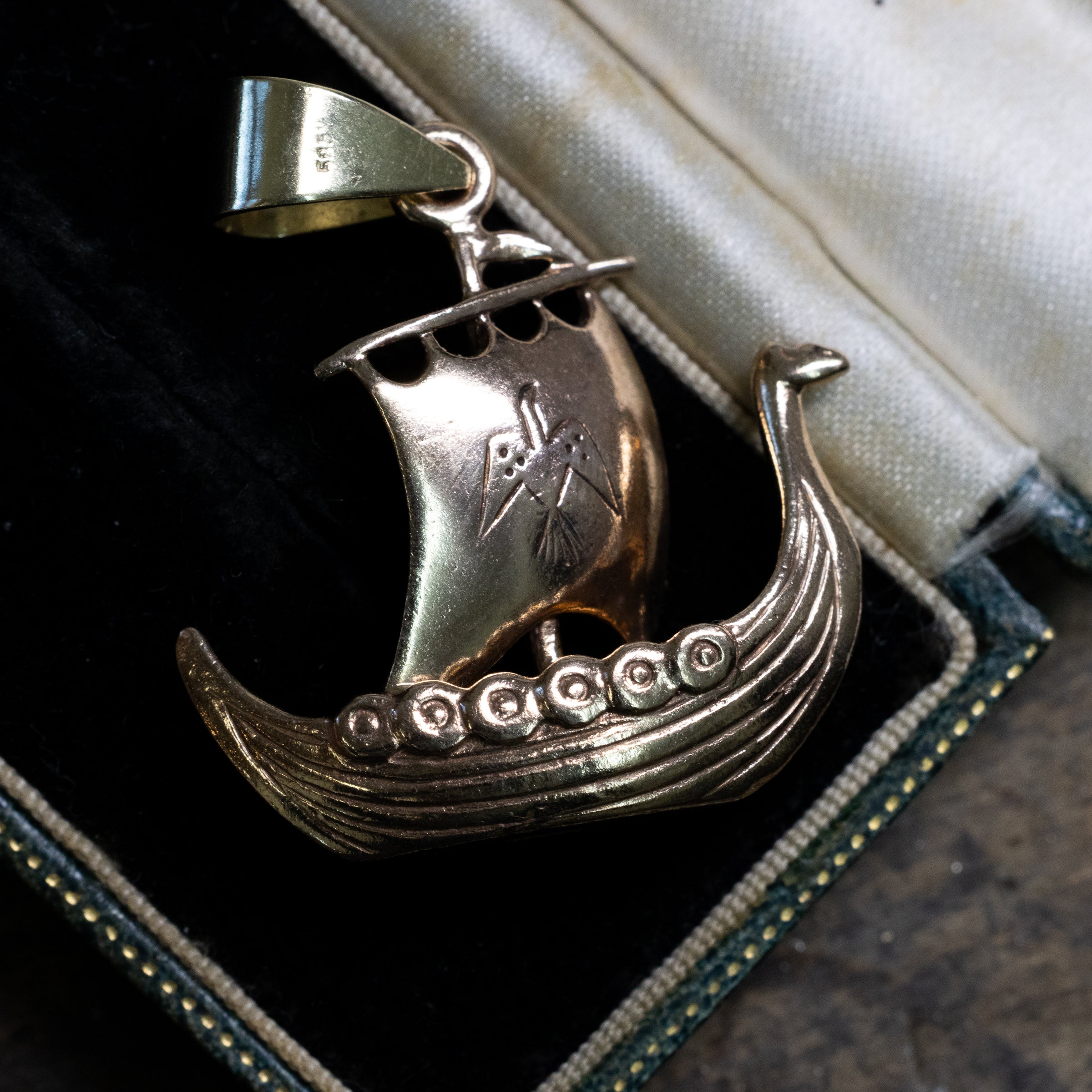 14K Gold Viking Row Boat Pendant