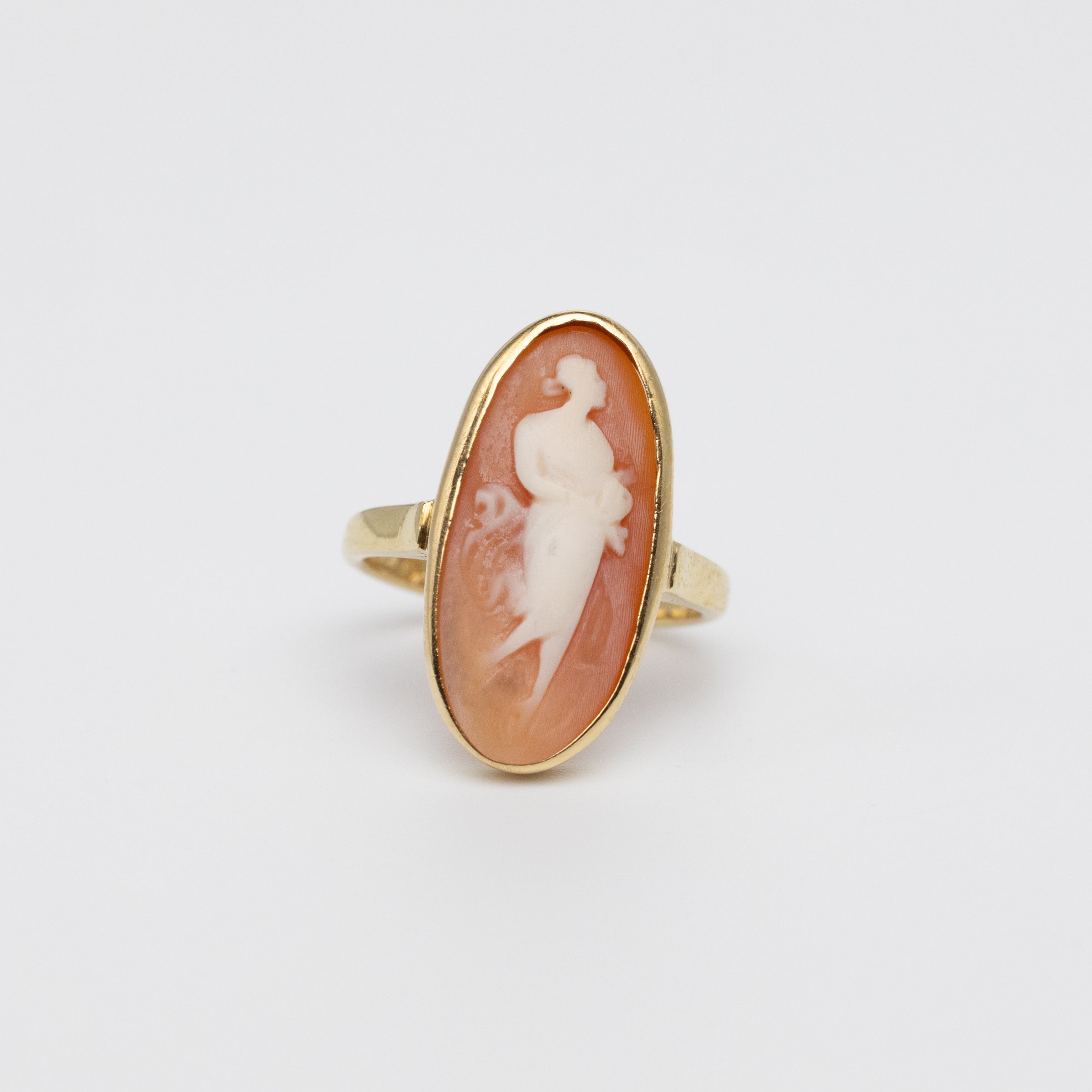 Vintage Oval Cameo Ring