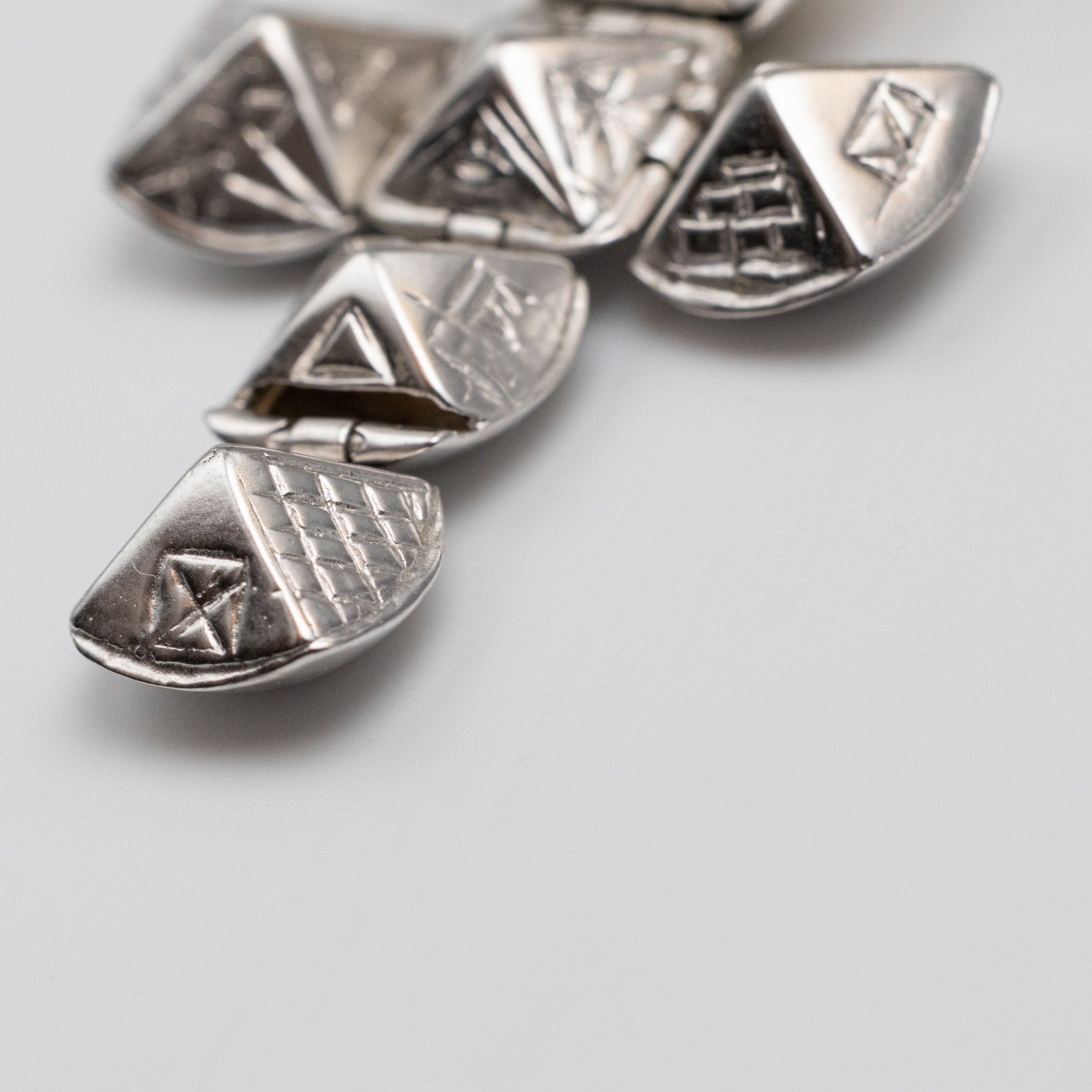 14K Gold Masonic Cross Pendant And Chain