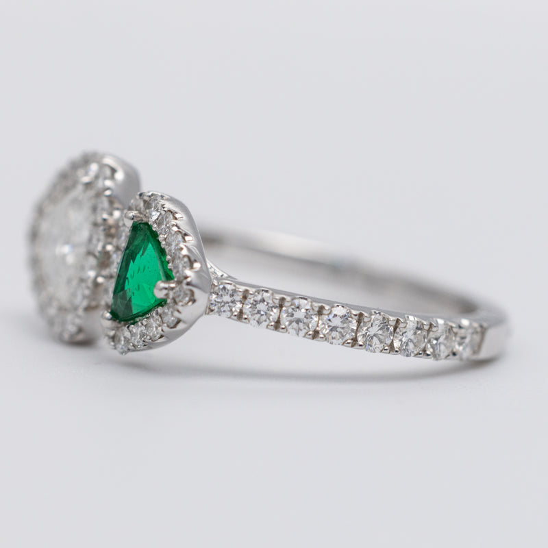 Superb Platinum Diamond And Emerald Ring