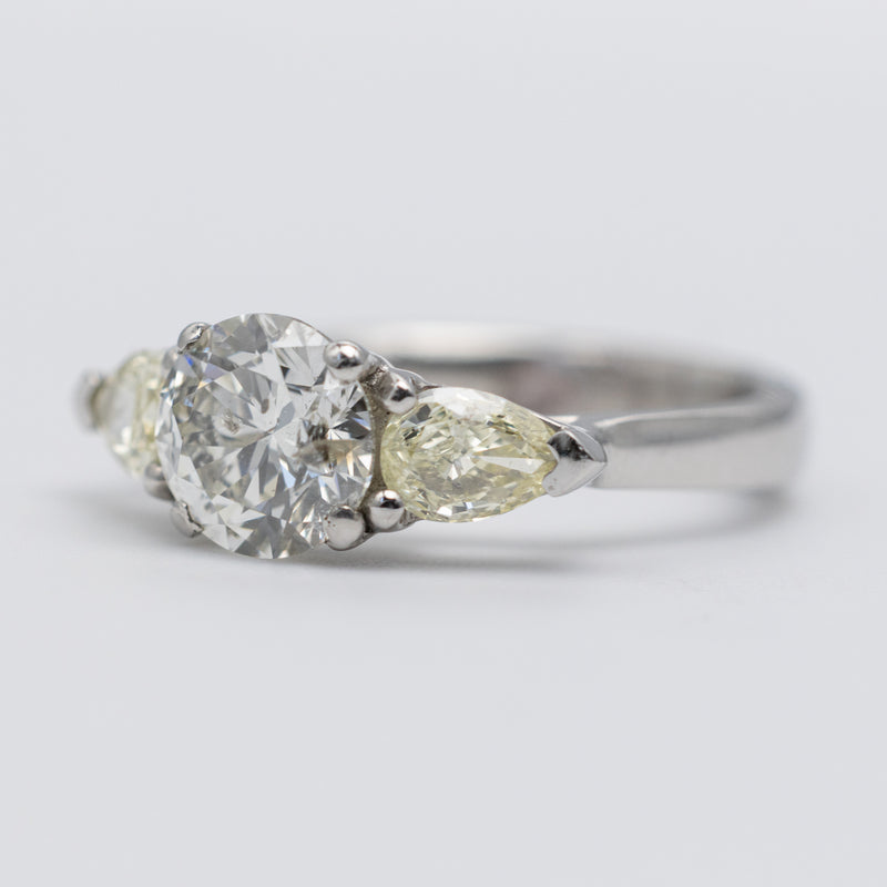 Beautiful Platinum Diamond Trilogy Ring With Natural Yellow Side Stones