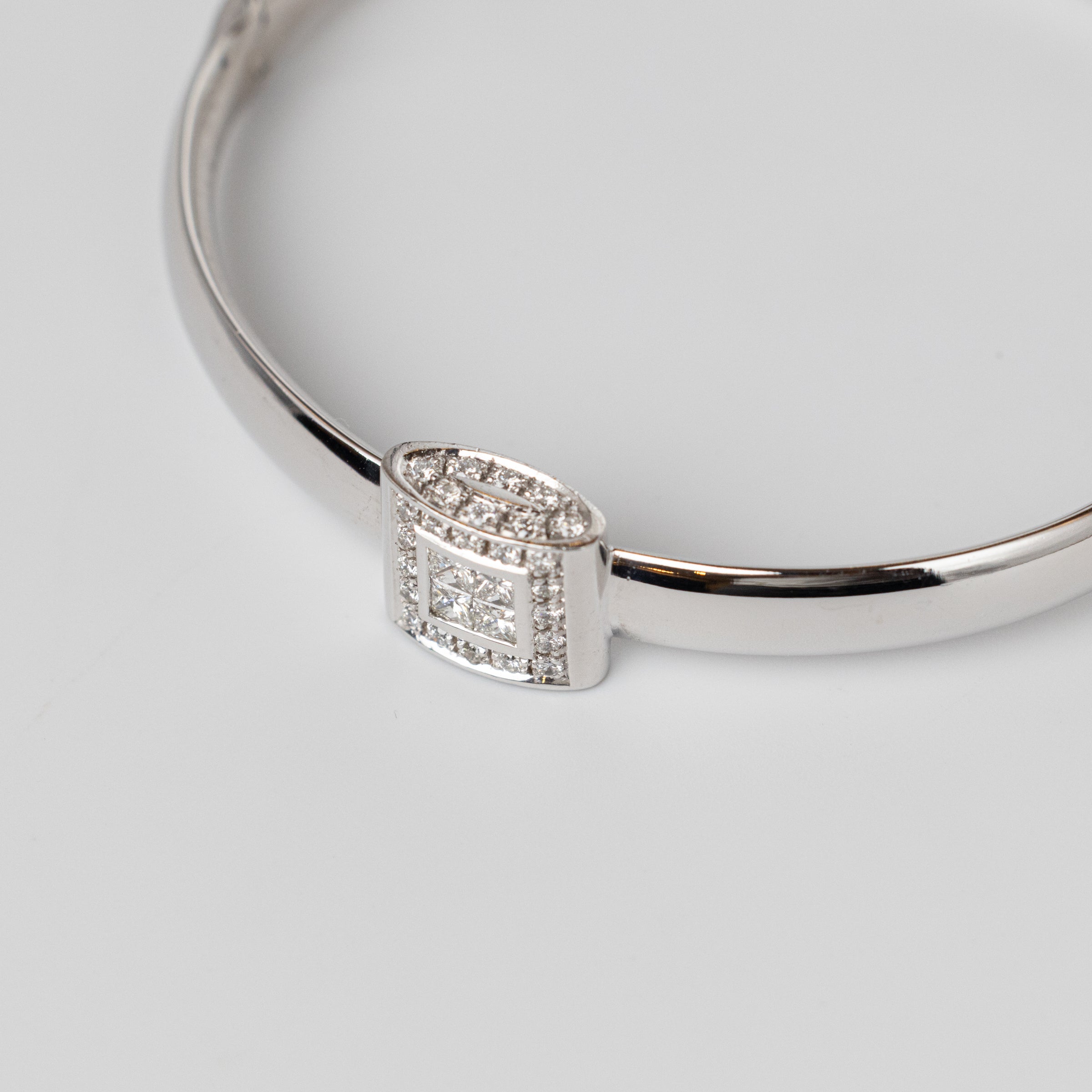 Modern Design Diamond Bangle