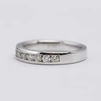 Pretty 18K White Gold 0.51ct Diamond Eternity Ring