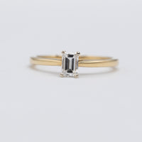 Beautiful 18K Yellow Gold Emerald Cut 0.45ct Diamond Solitaire Engagement Ring