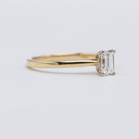 Beautiful 18K Yellow Gold Emerald Cut 0.45ct Diamond Solitaire Engagement Ring