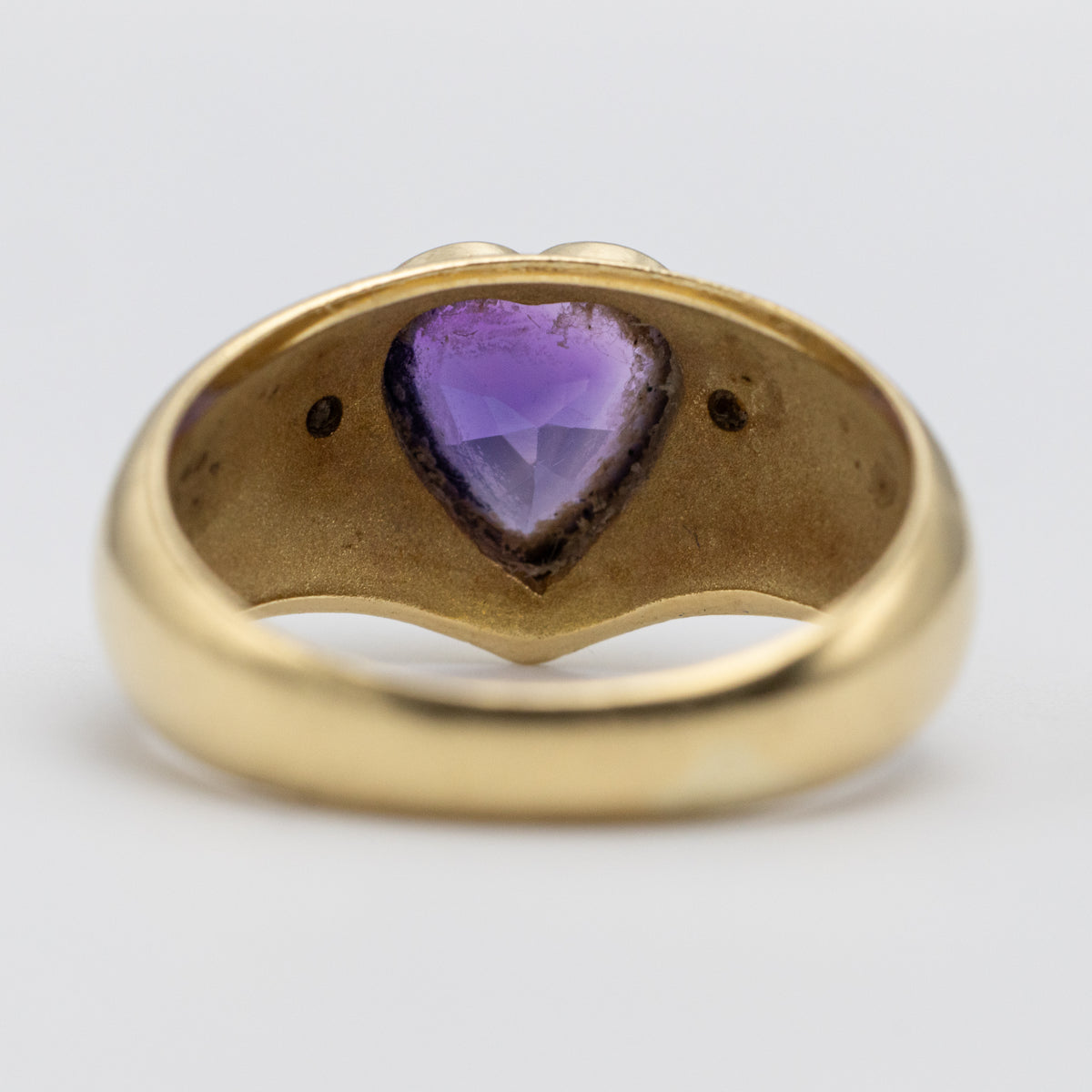 18K Yellow Gold Heart Shaped Amethyst & Diamond Ring