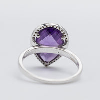 Stunning 18K White Gold Pear Shaped Amethyst And Diamond Ring