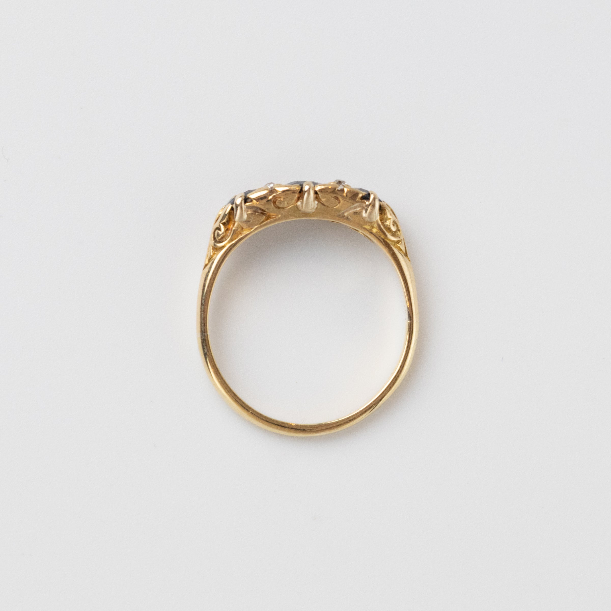 Vintage Sapphire And Diamond Ring