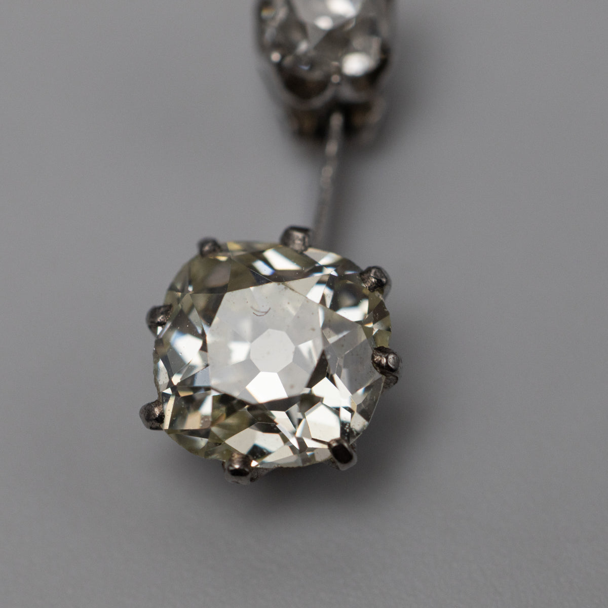 vintage diamond pendant close up 2 