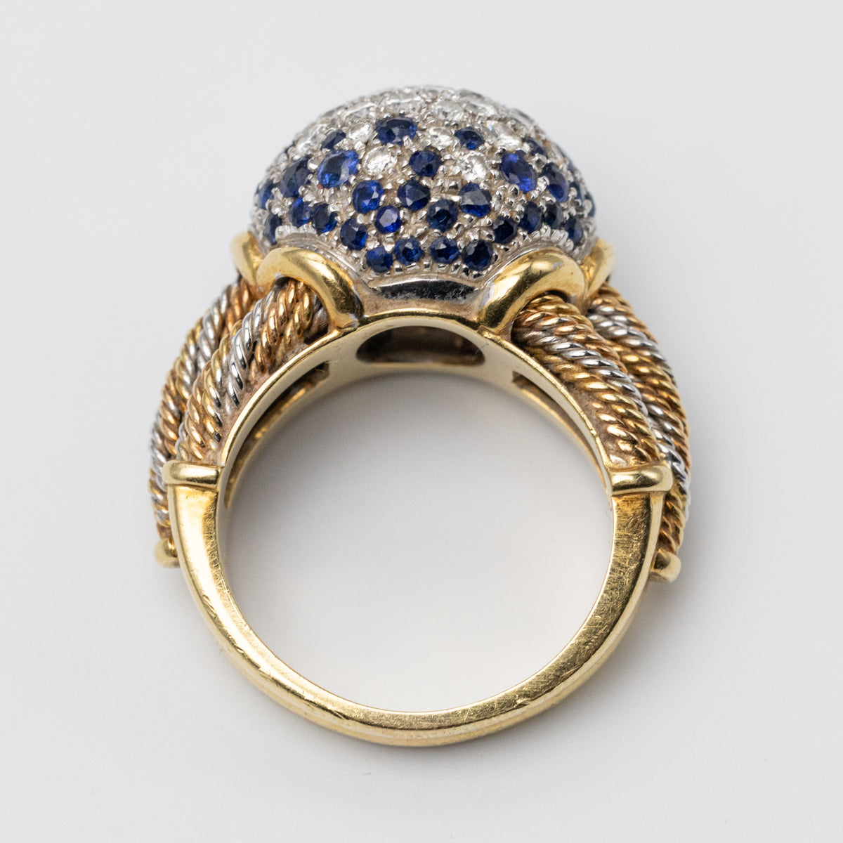 gold sapphire ring side
