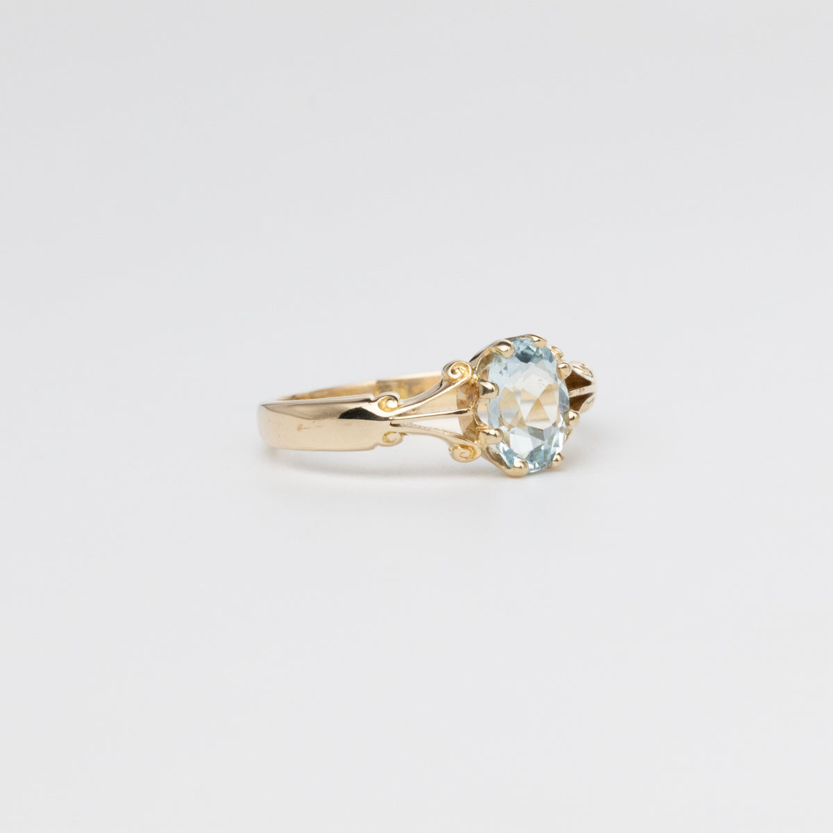 Antique Aquamarine Ring