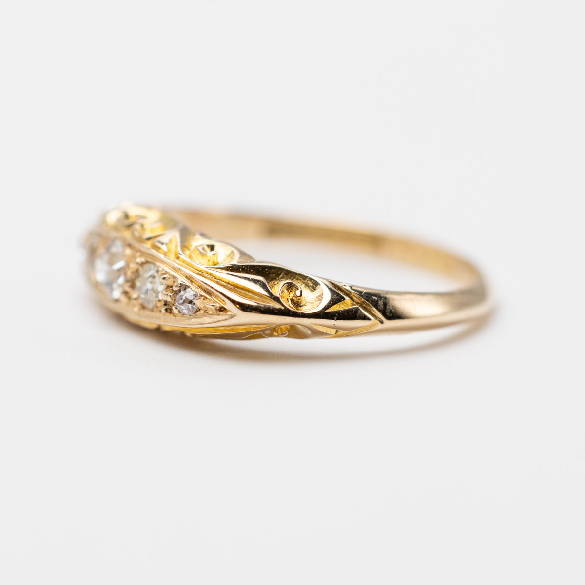 Vintage 18K Old Cut Diamond Ring