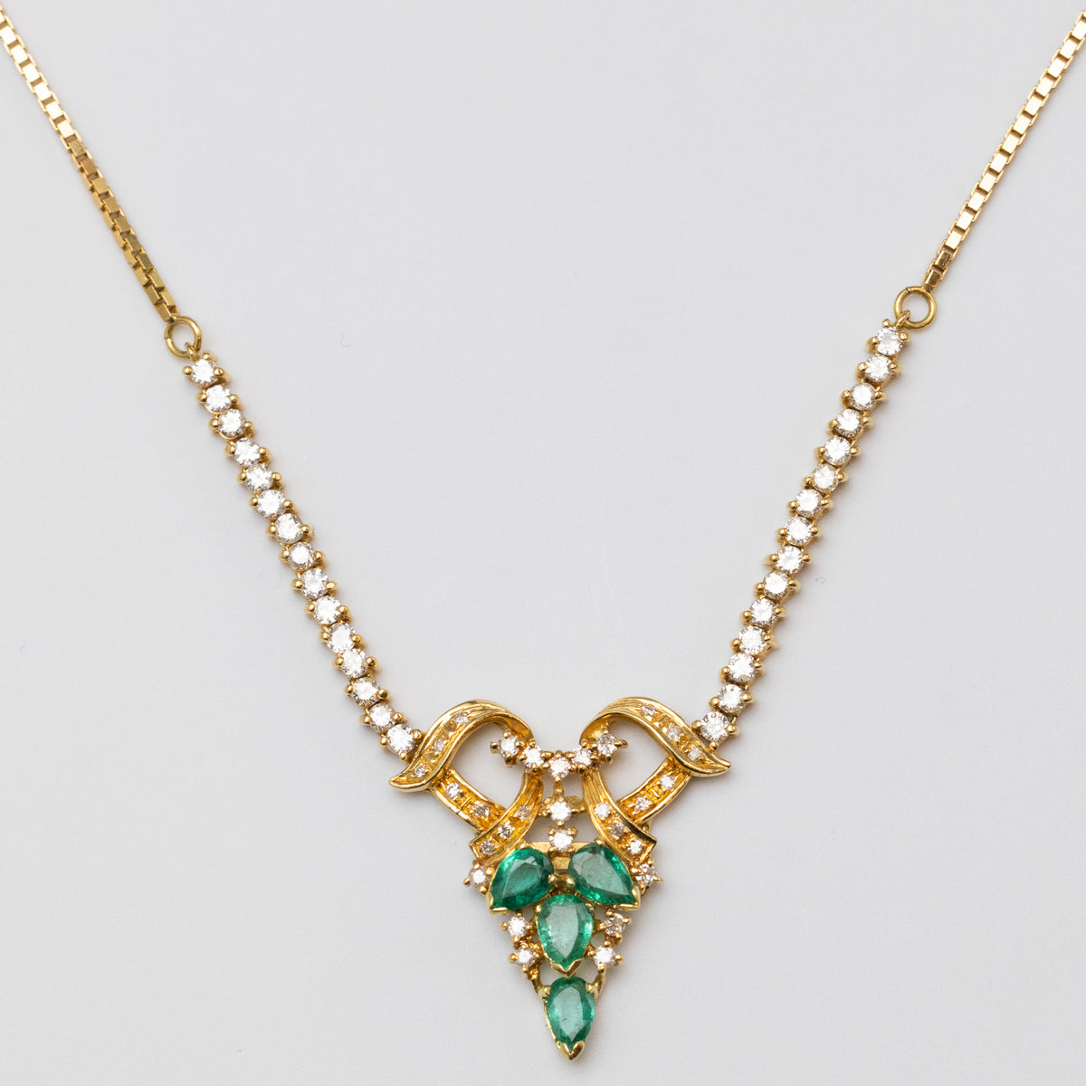 18K Emerald And Diamond Necklace
