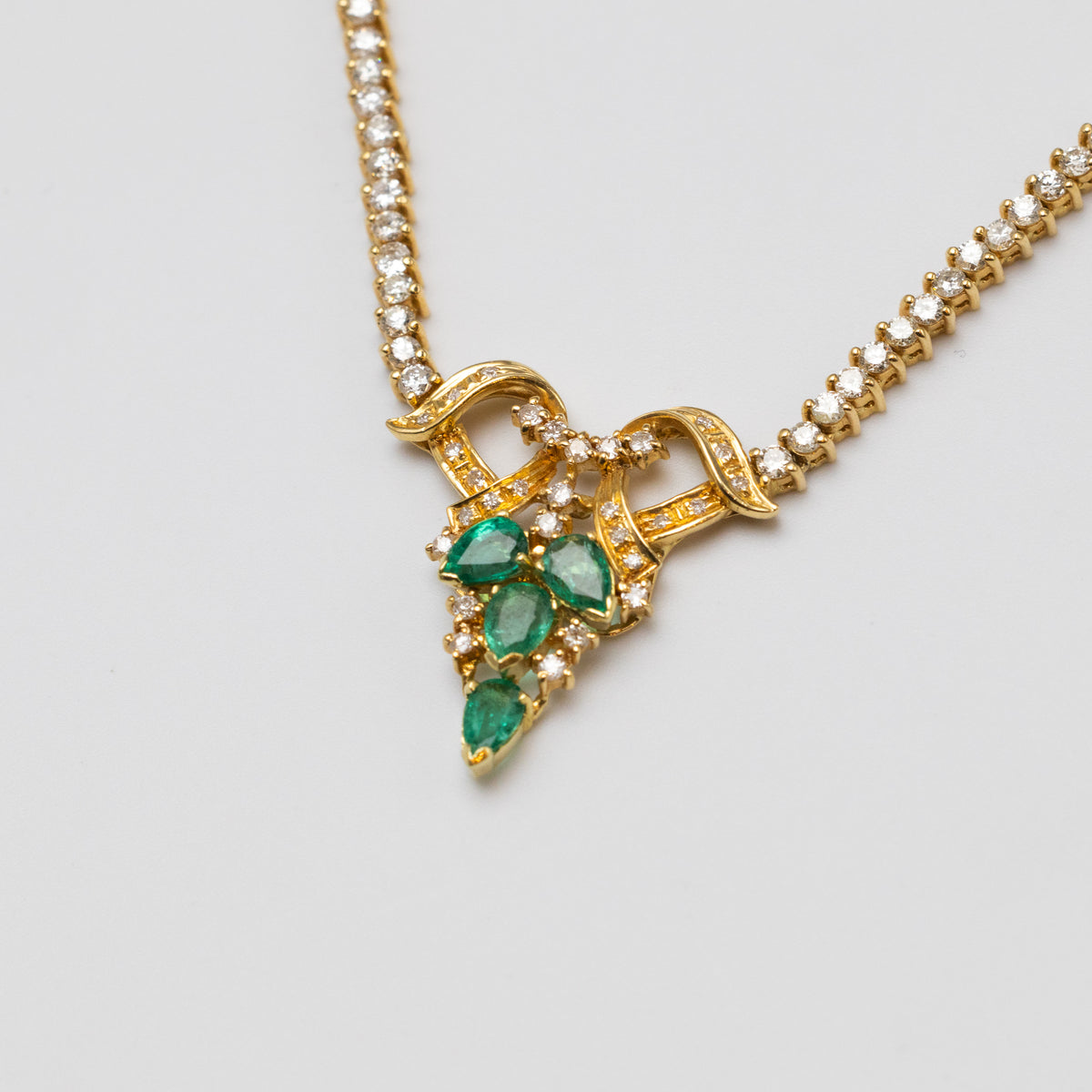 18K Emerald And Diamond Necklace
