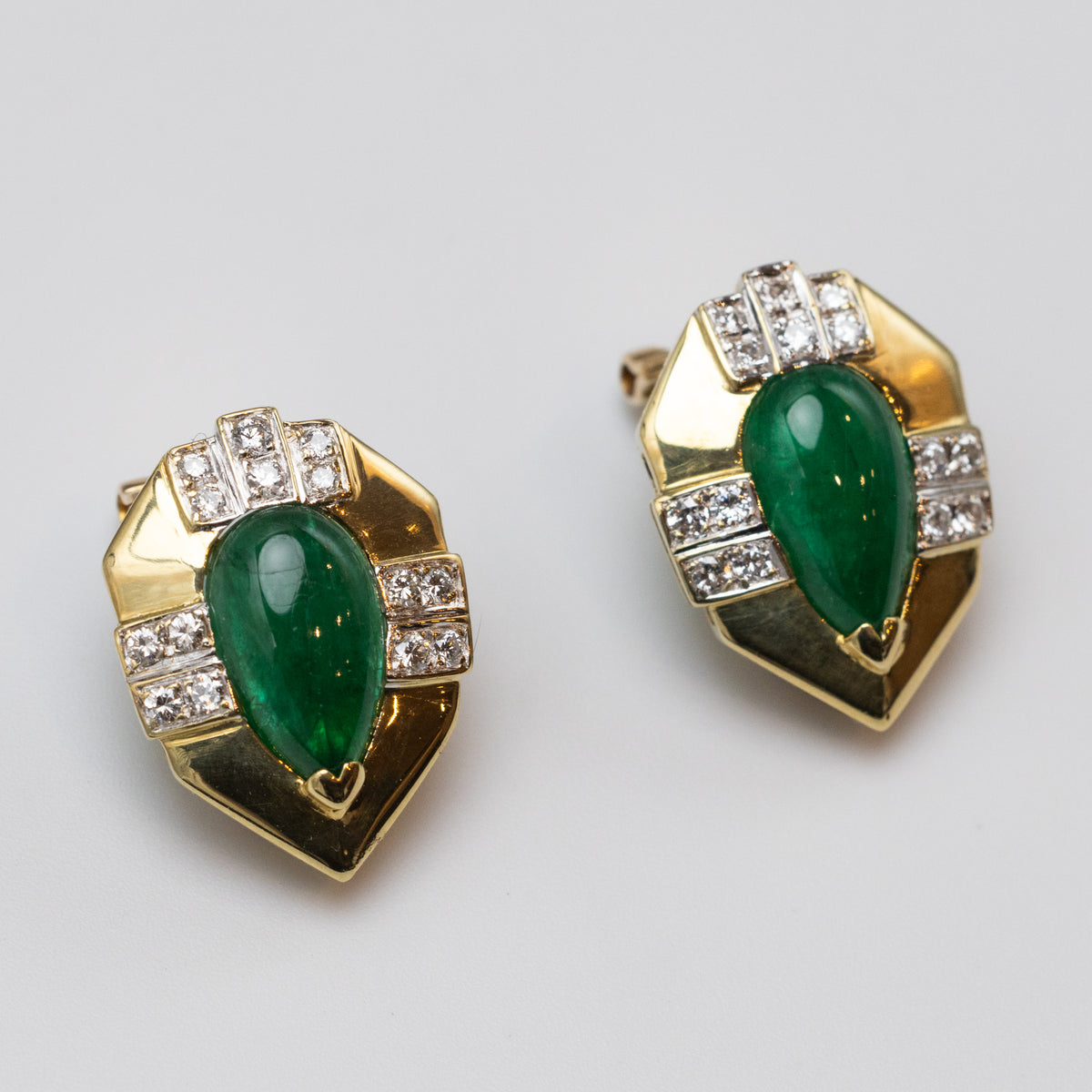 18K Emerald And Diamond Earrings