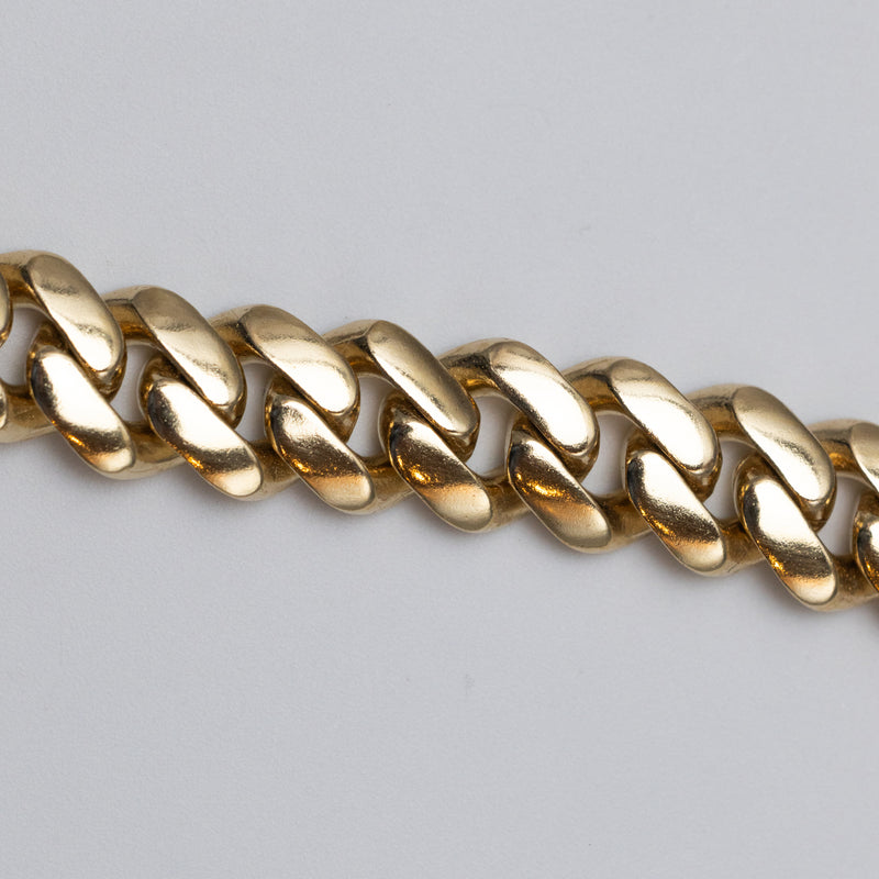 Cuban Curb Chain close up 4