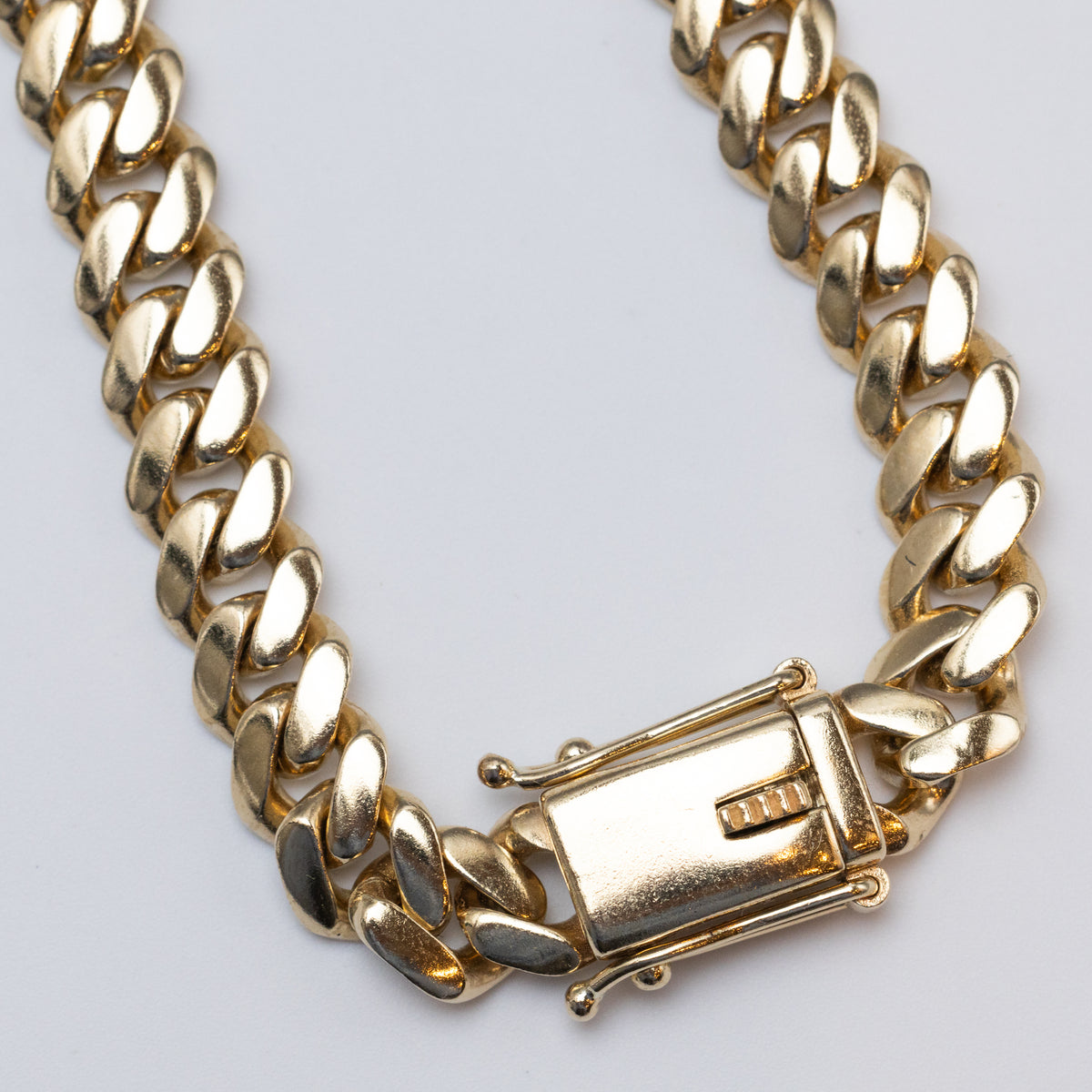 Cuban Curb Chain clasp