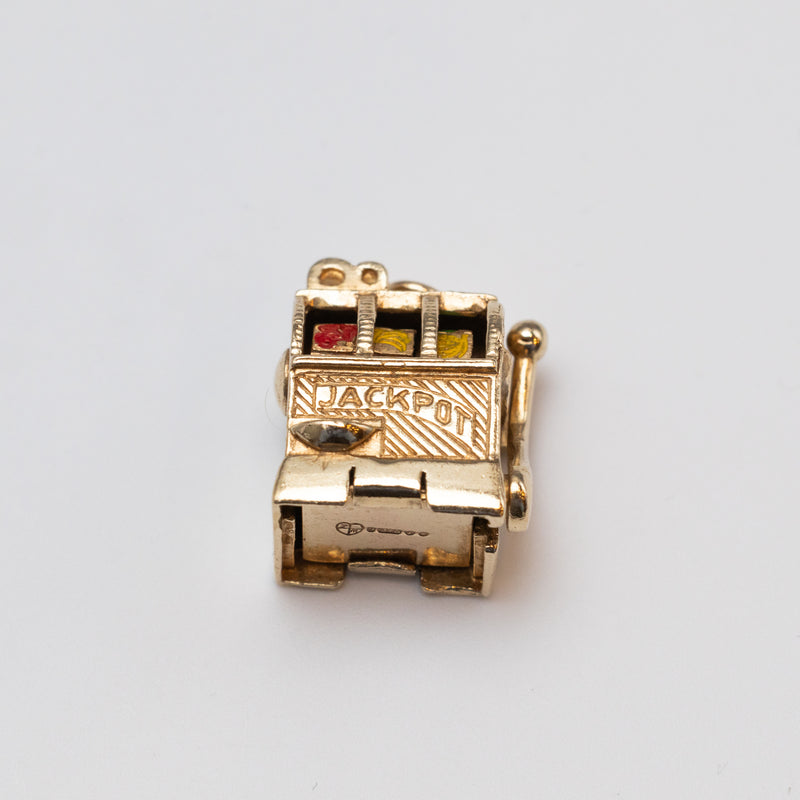 9K Retro Slot Machine Charm