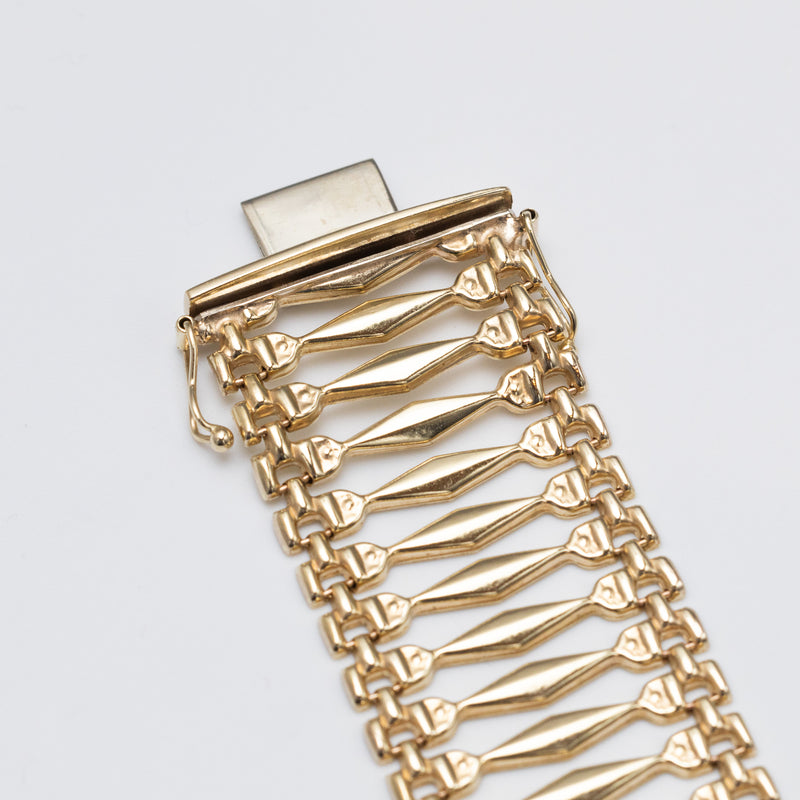 9K Gold Gate Style Bracelet
