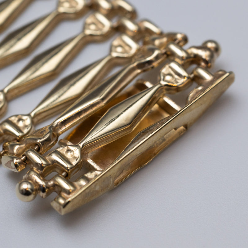 9K Gold Gate Style Bracelet