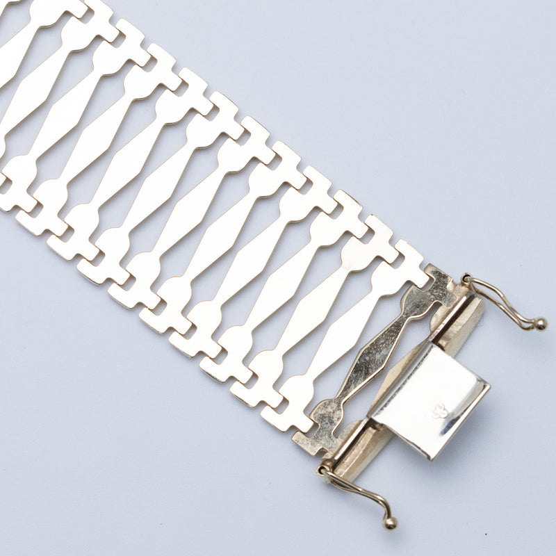 9K Gold Gate Style Bracelet